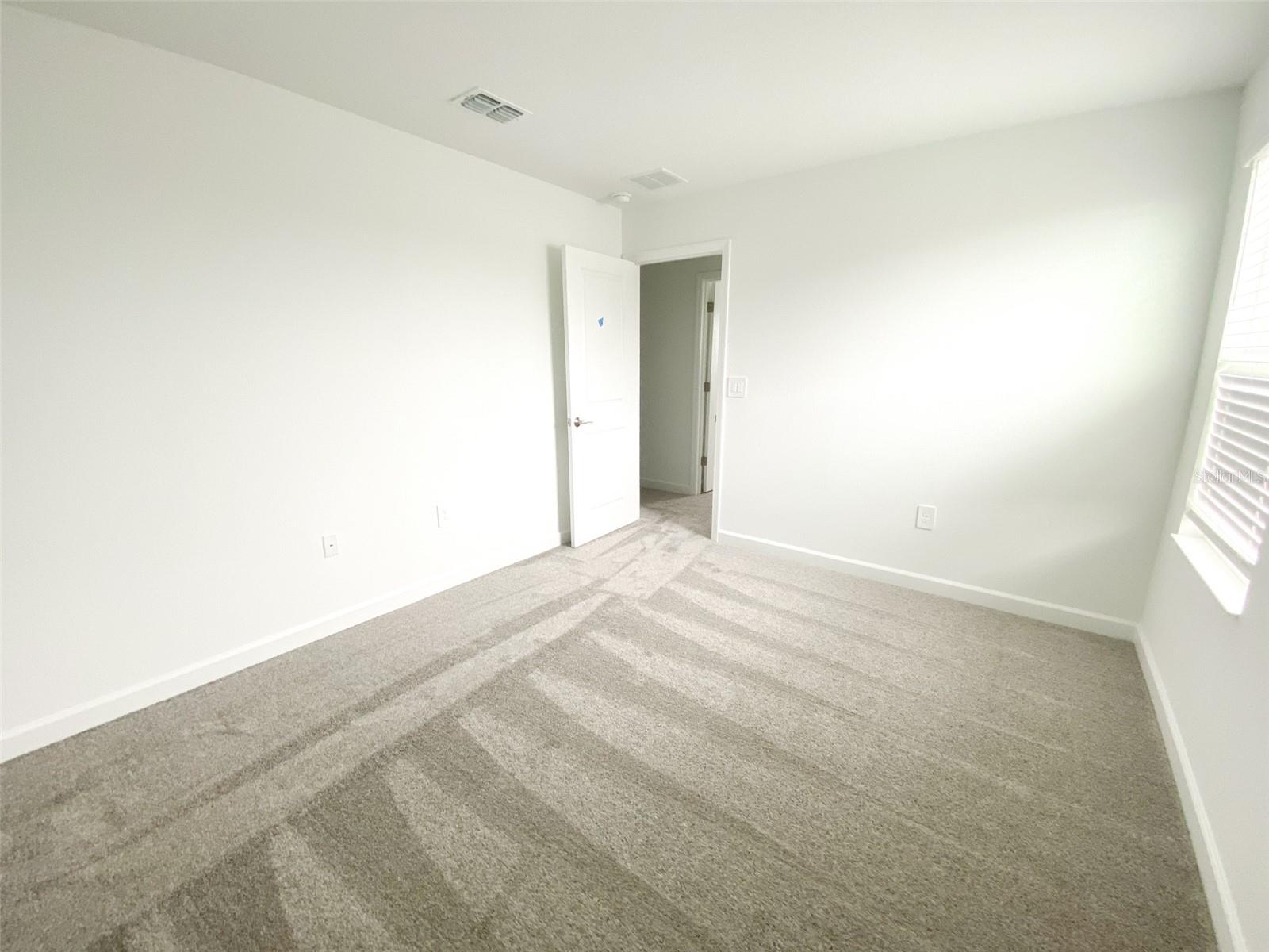 Image 28 of 39 For 4939 Chase Court