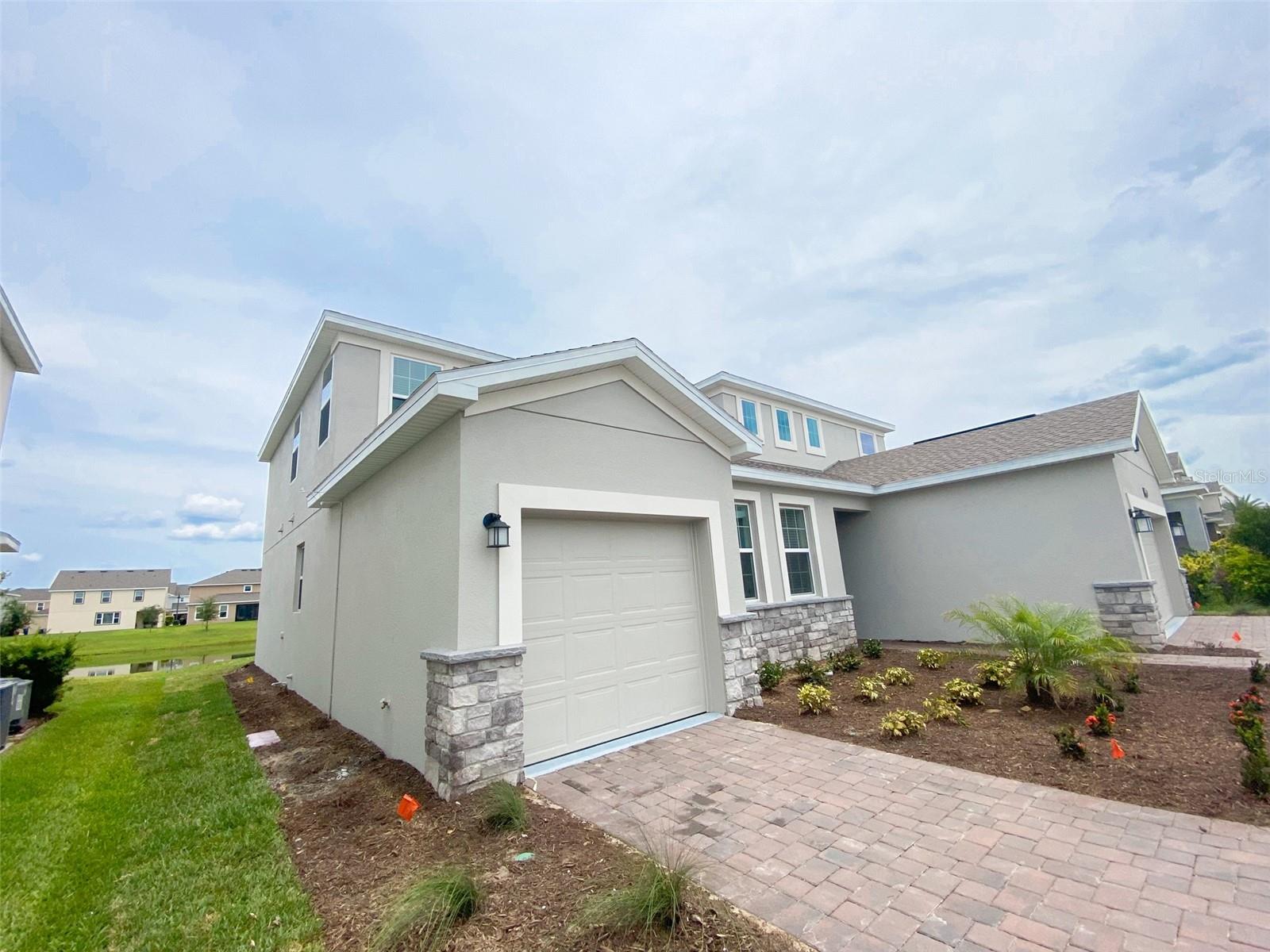 Image 3 of 39 For 4939 Chase Court