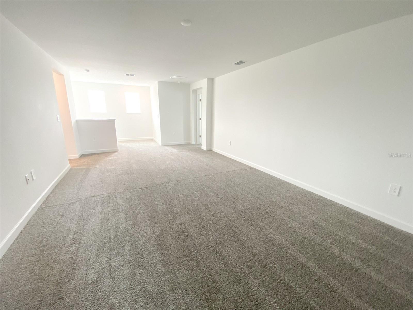 Image 30 of 39 For 4939 Chase Court