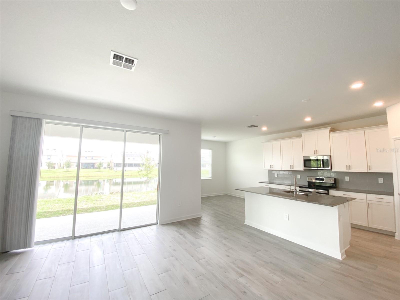 Image 5 of 39 For 4939 Chase Court