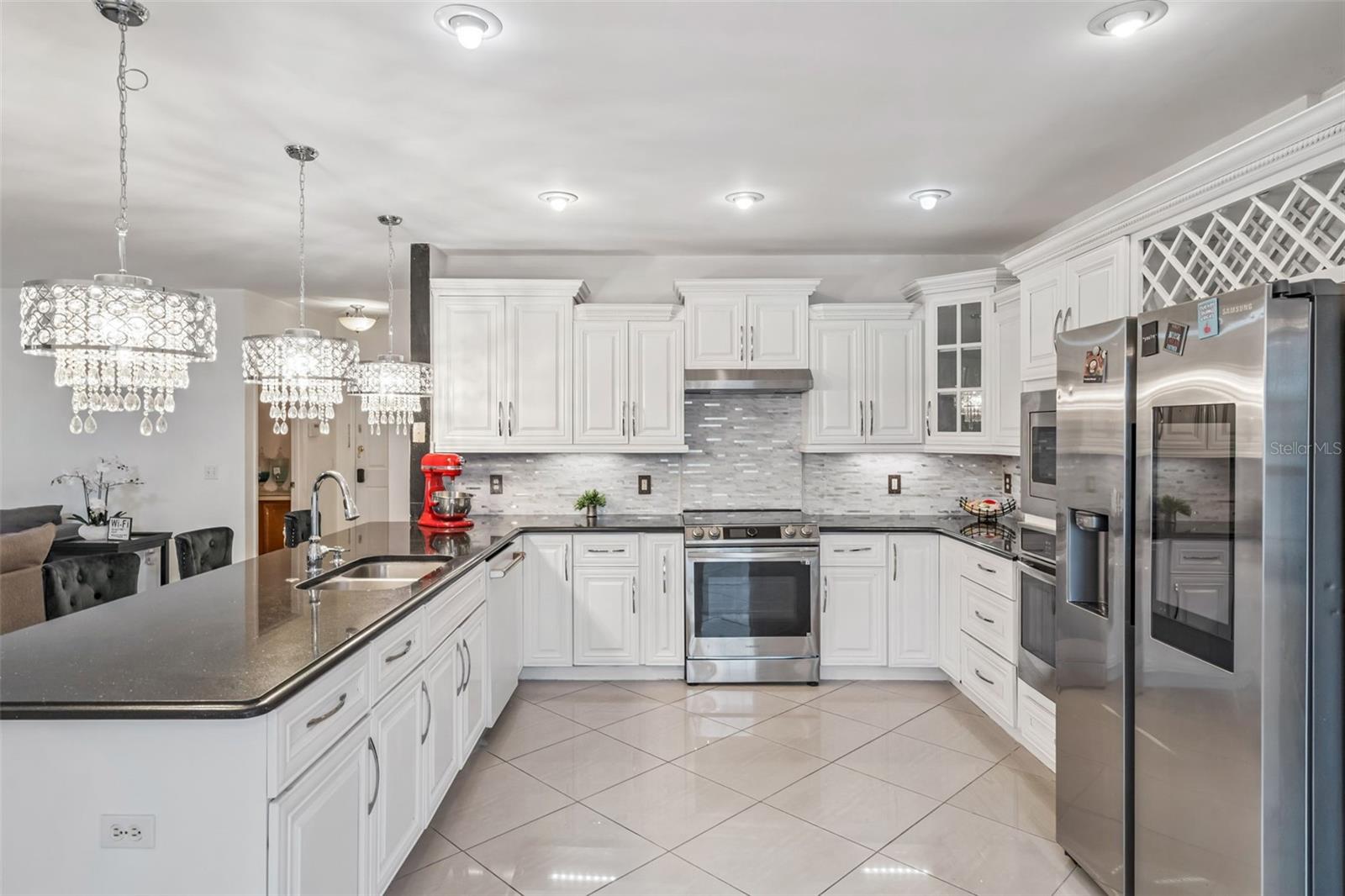 Image 21 of 51 For 4547 Ficus Tree Road