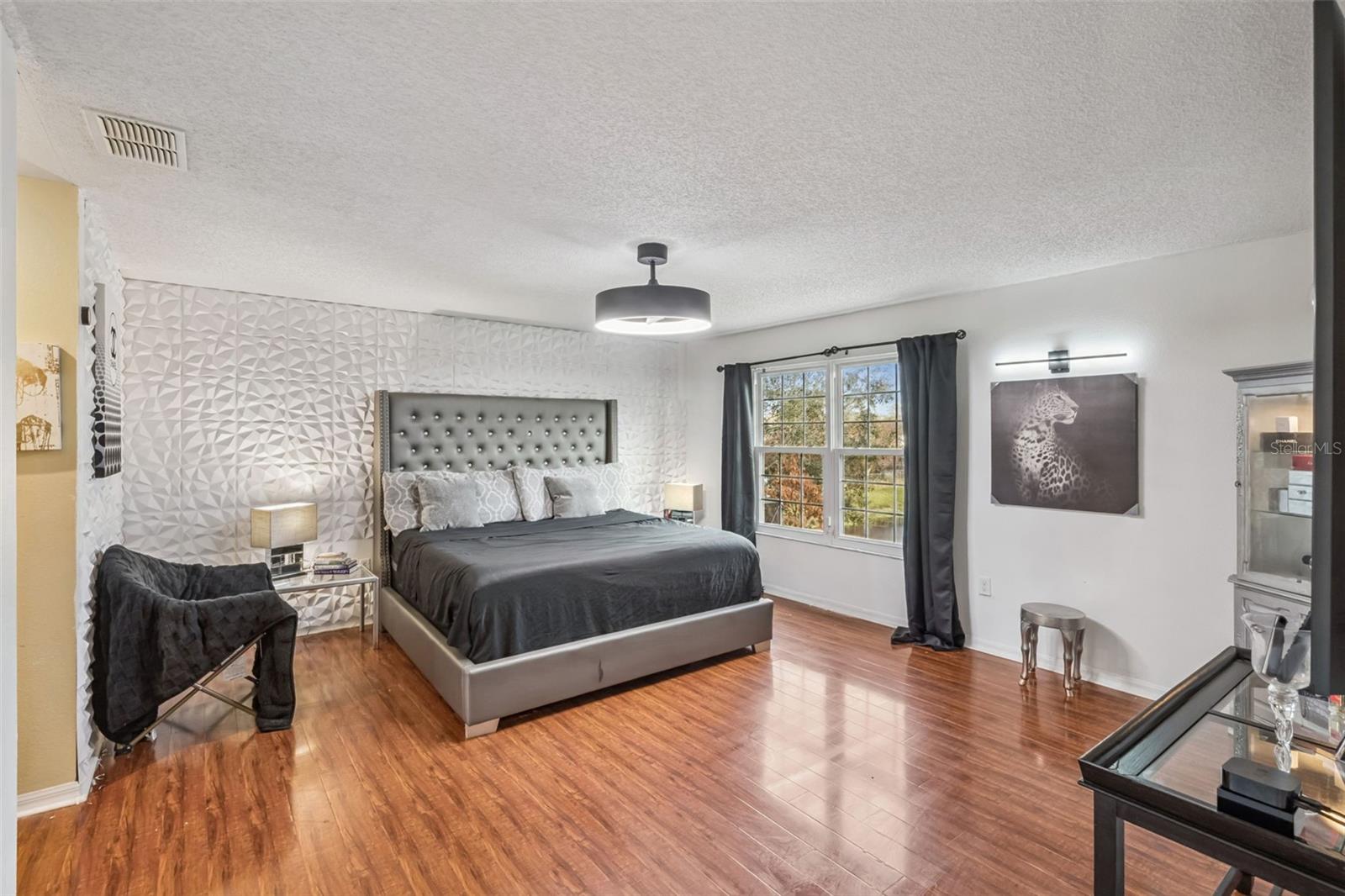 Image 27 of 51 For 4547 Ficus Tree Road