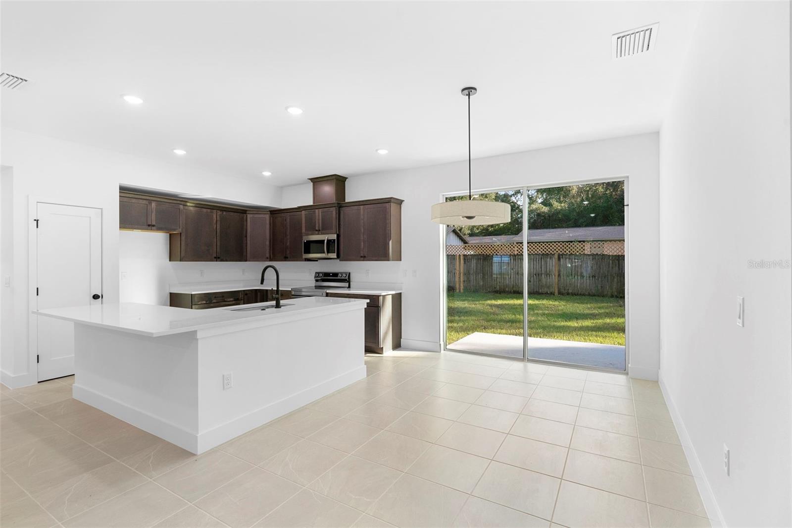 Image 10 of 22 For 1344 18th Street