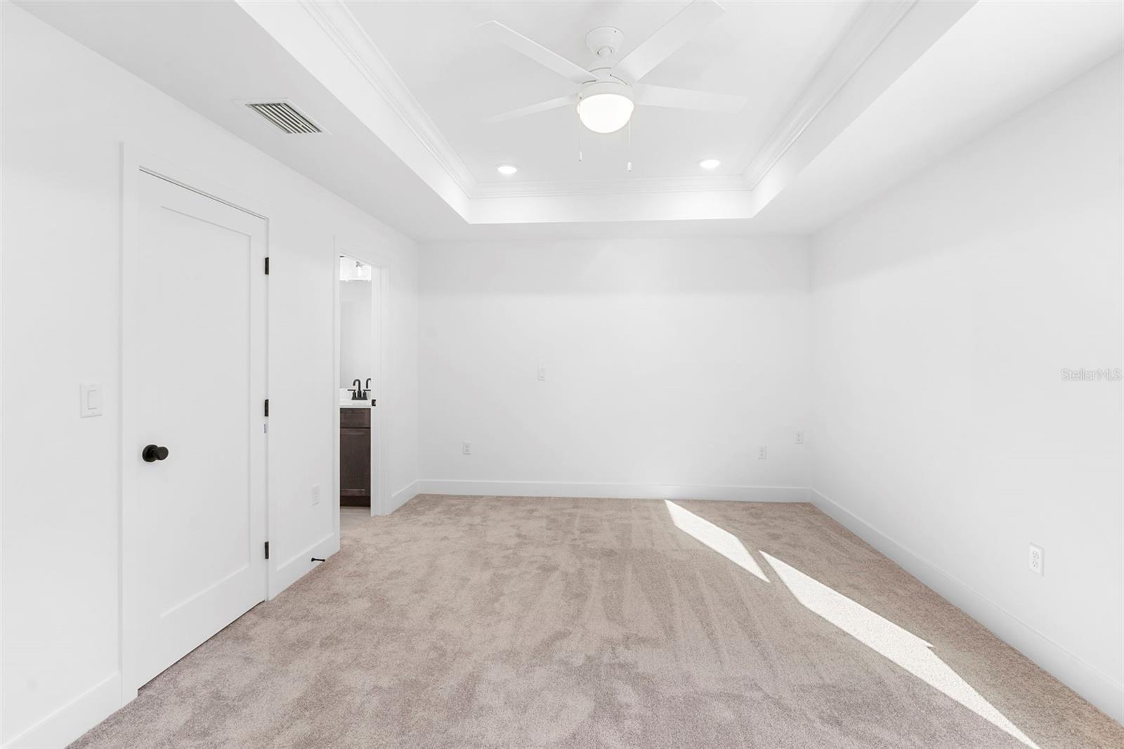 Image 19 of 22 For 1344 18th Street