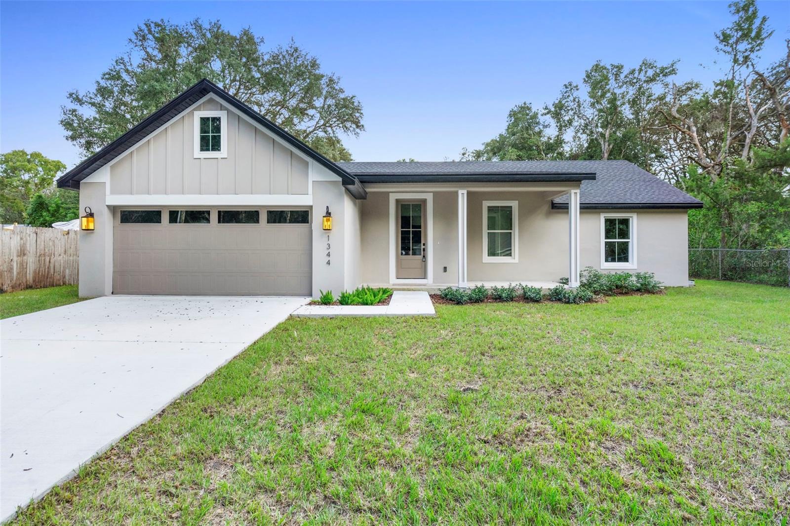 Image 2 of 22 For 1344 18th Street