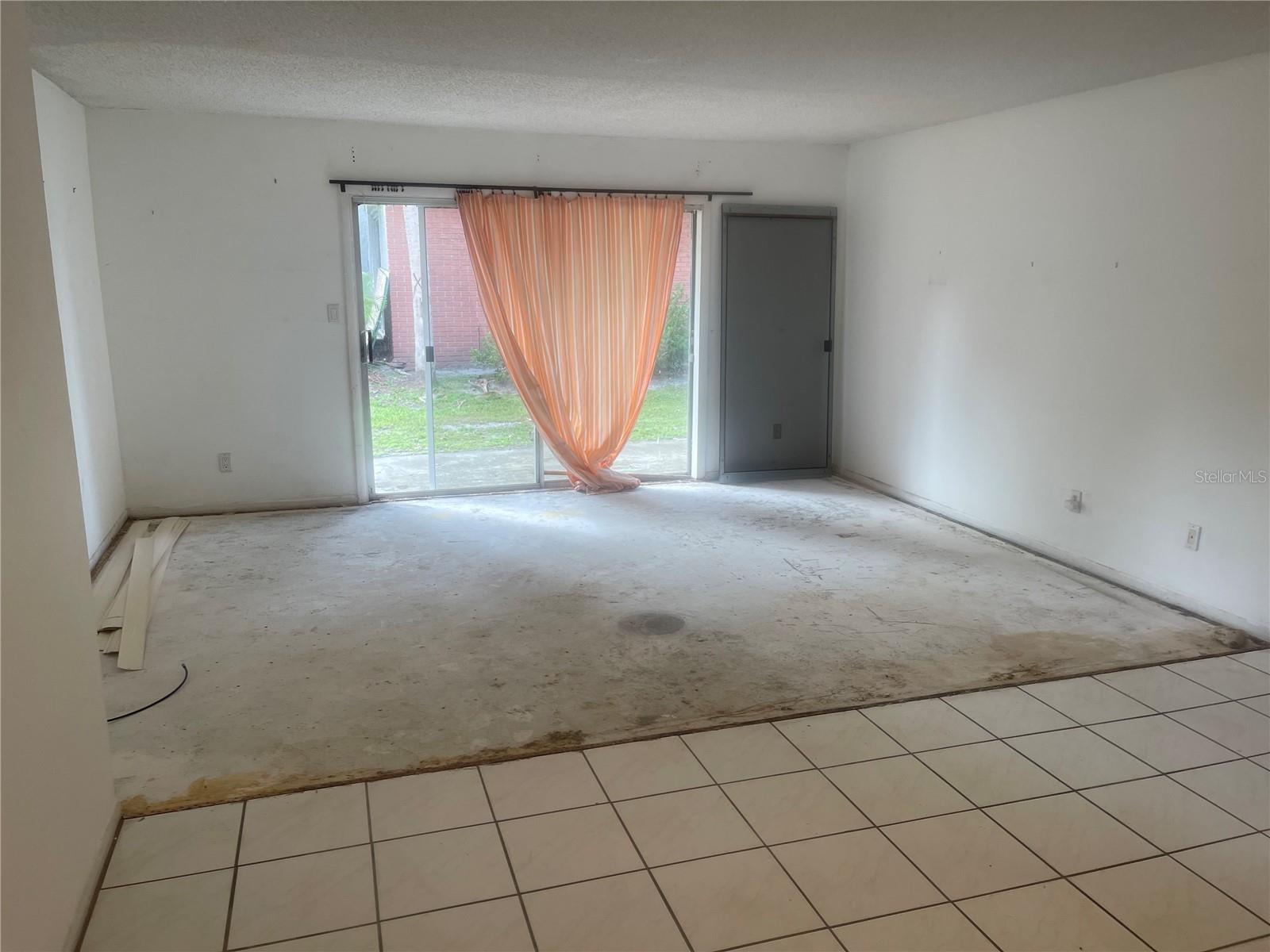 Image 2 of 16 For 3028 George Mason Avenue 7