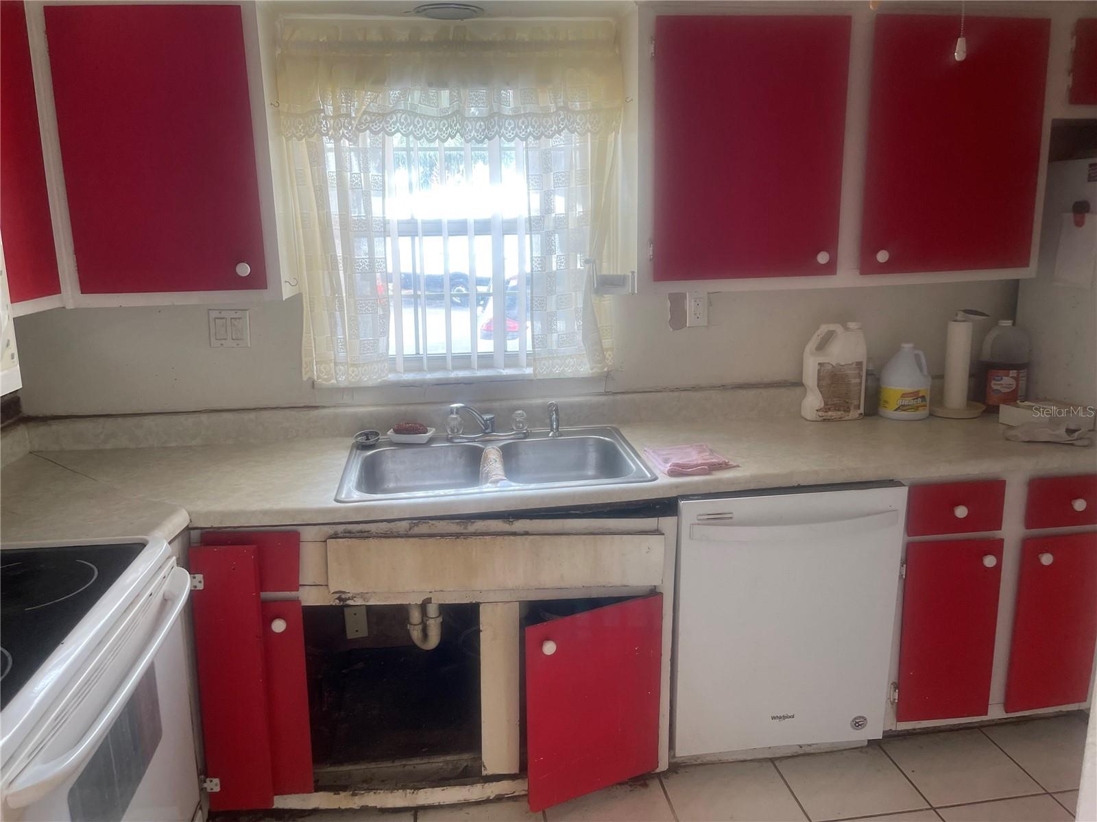 Image 4 of 16 For 3028 George Mason Avenue 7