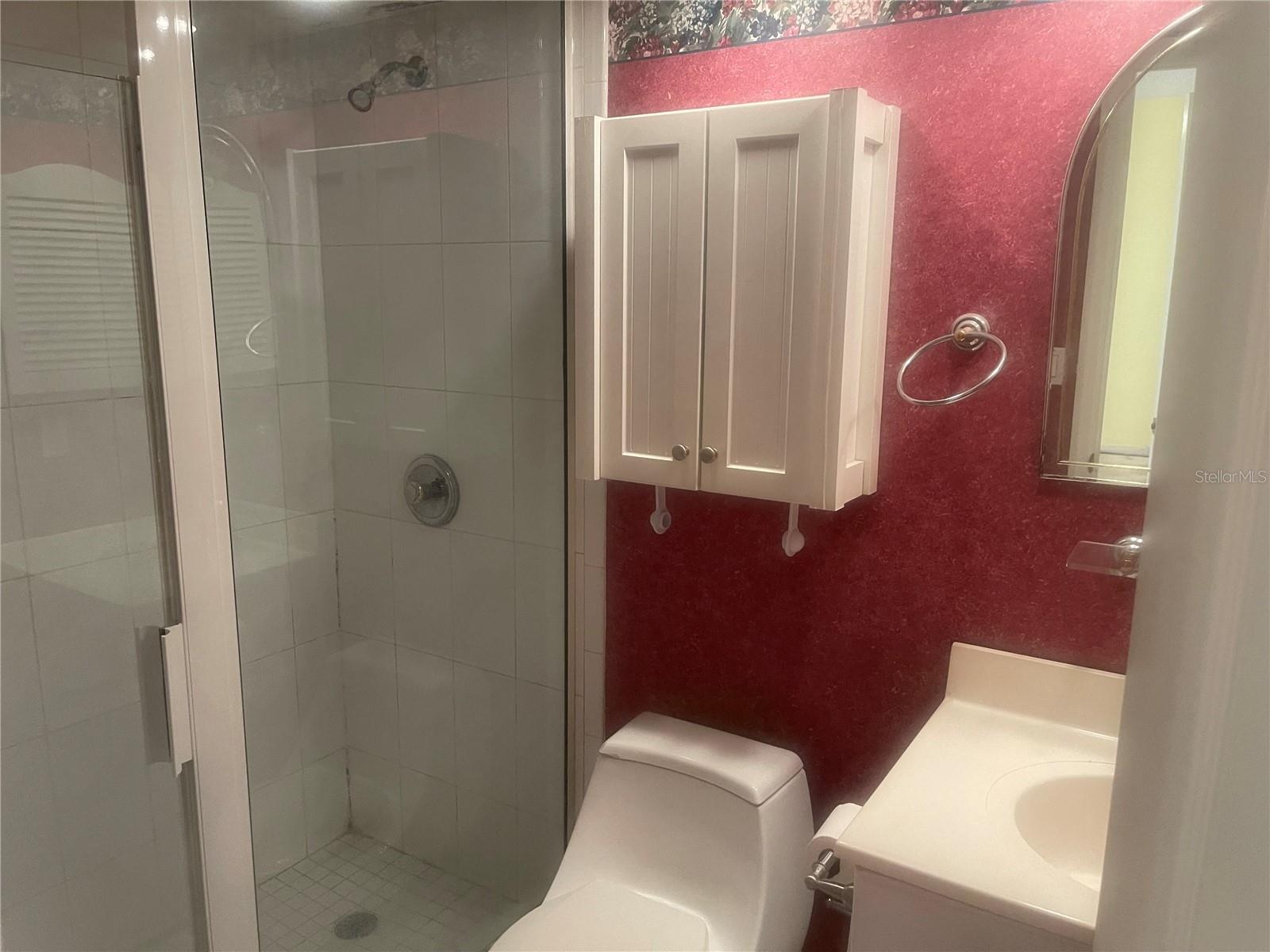 Image 7 of 16 For 3028 George Mason Avenue 7