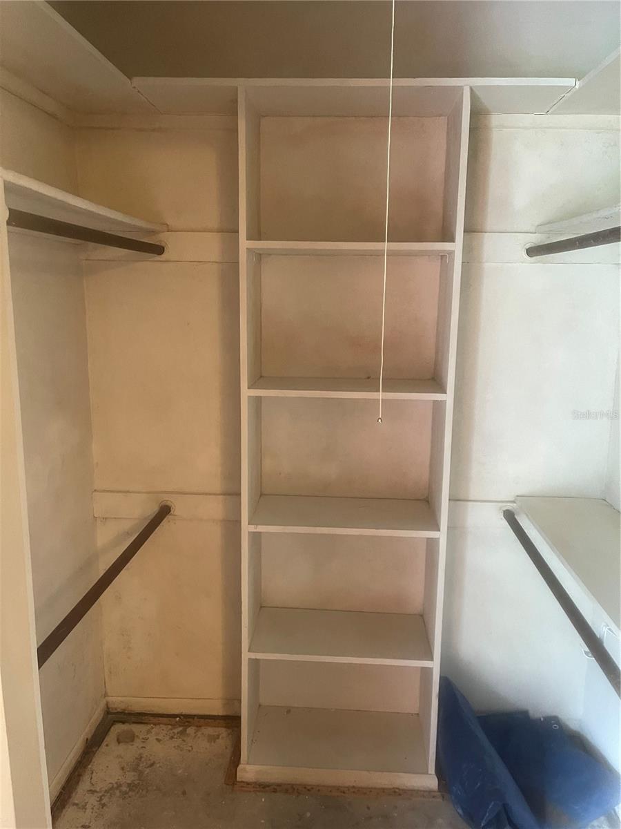 Image 8 of 16 For 3028 George Mason Avenue 7