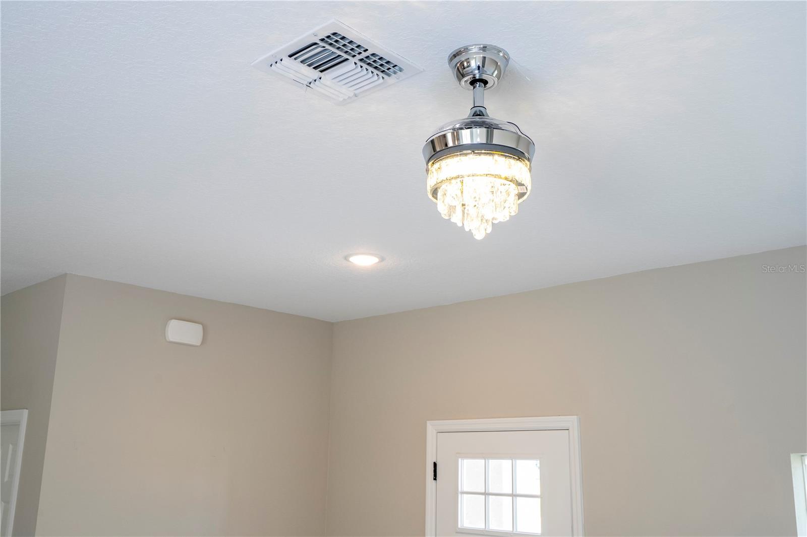 Image 15 of 42 For 7916 Granada Road