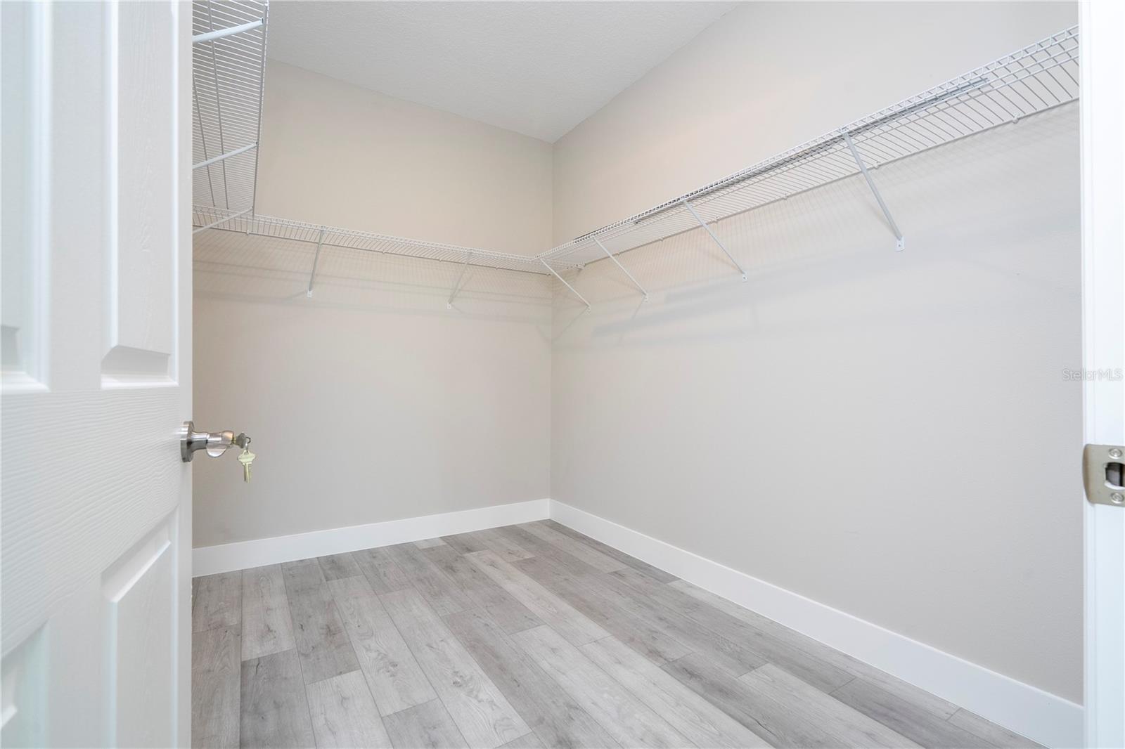 Image 21 of 42 For 7916 Granada Road