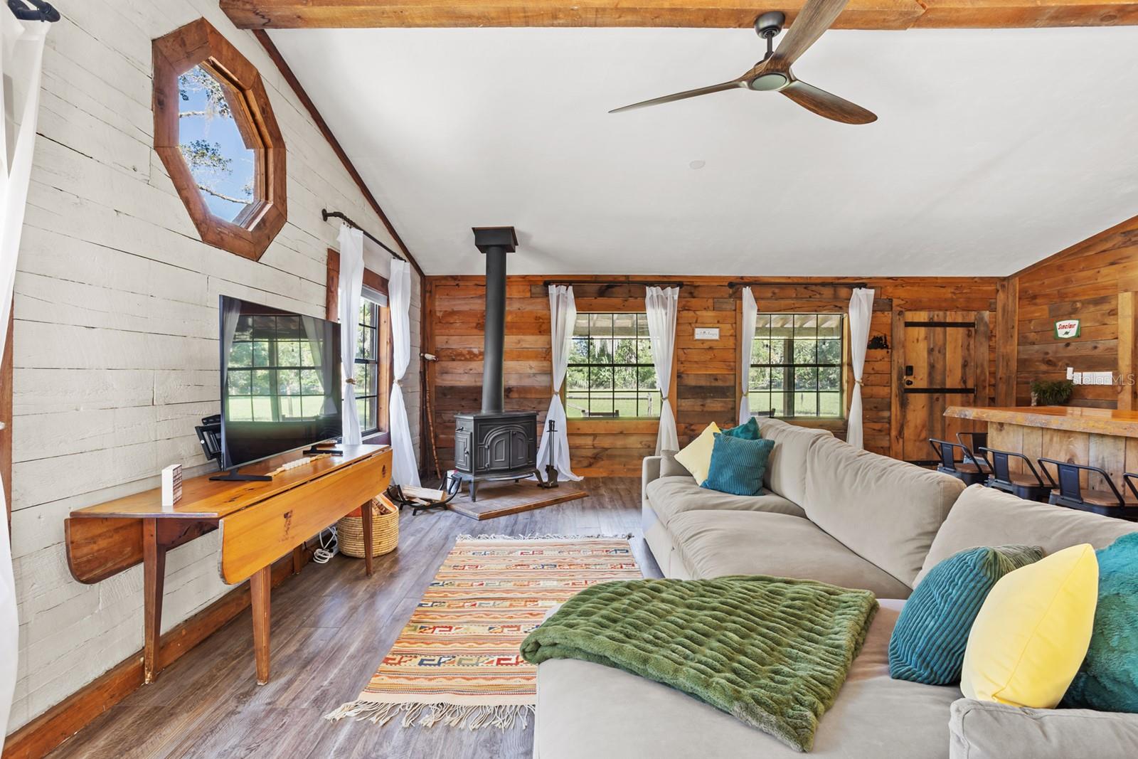 Image 18 of 56 For 2346 Meadow Lane