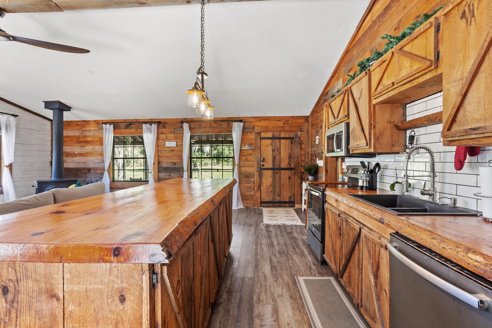 Image 25 of 56 For 2346 Meadow Lane