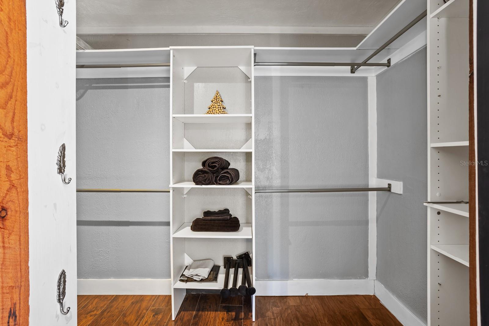 Image 31 of 56 For 2346 Meadow Lane