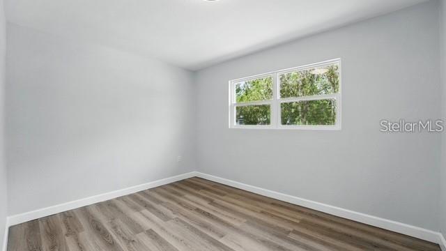 Image 11 of 25 For 4415 Shaw Avenue