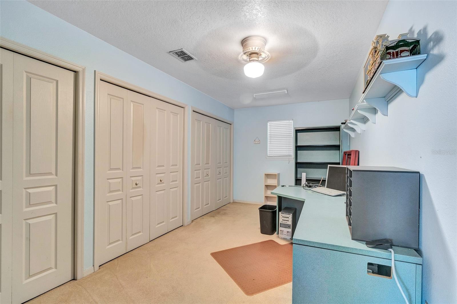 Image 19 of 33 For 1842 Virginia Drive