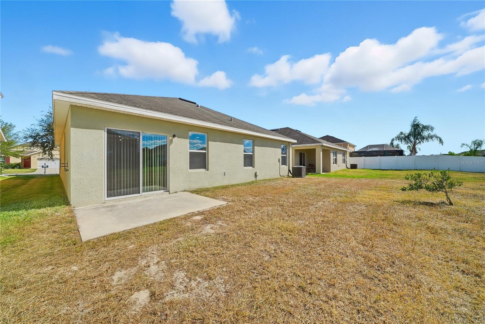 Image 21 of 23 For 547 Hartford Heights Street