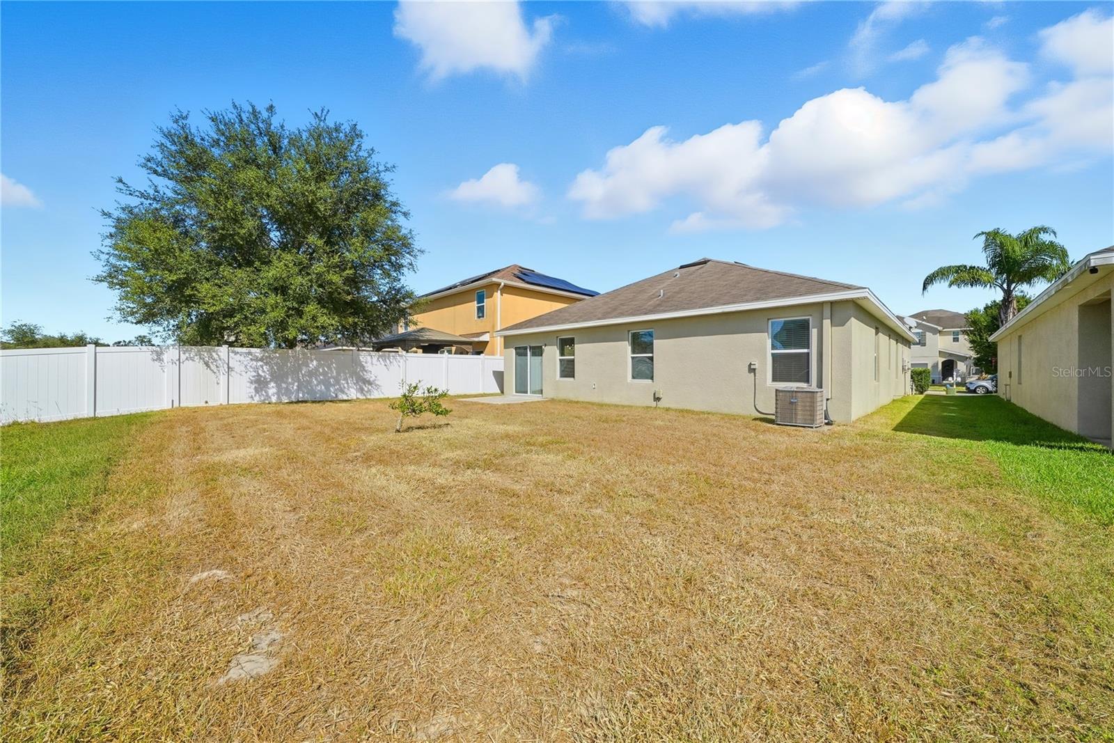 Image 22 of 23 For 547 Hartford Heights Street