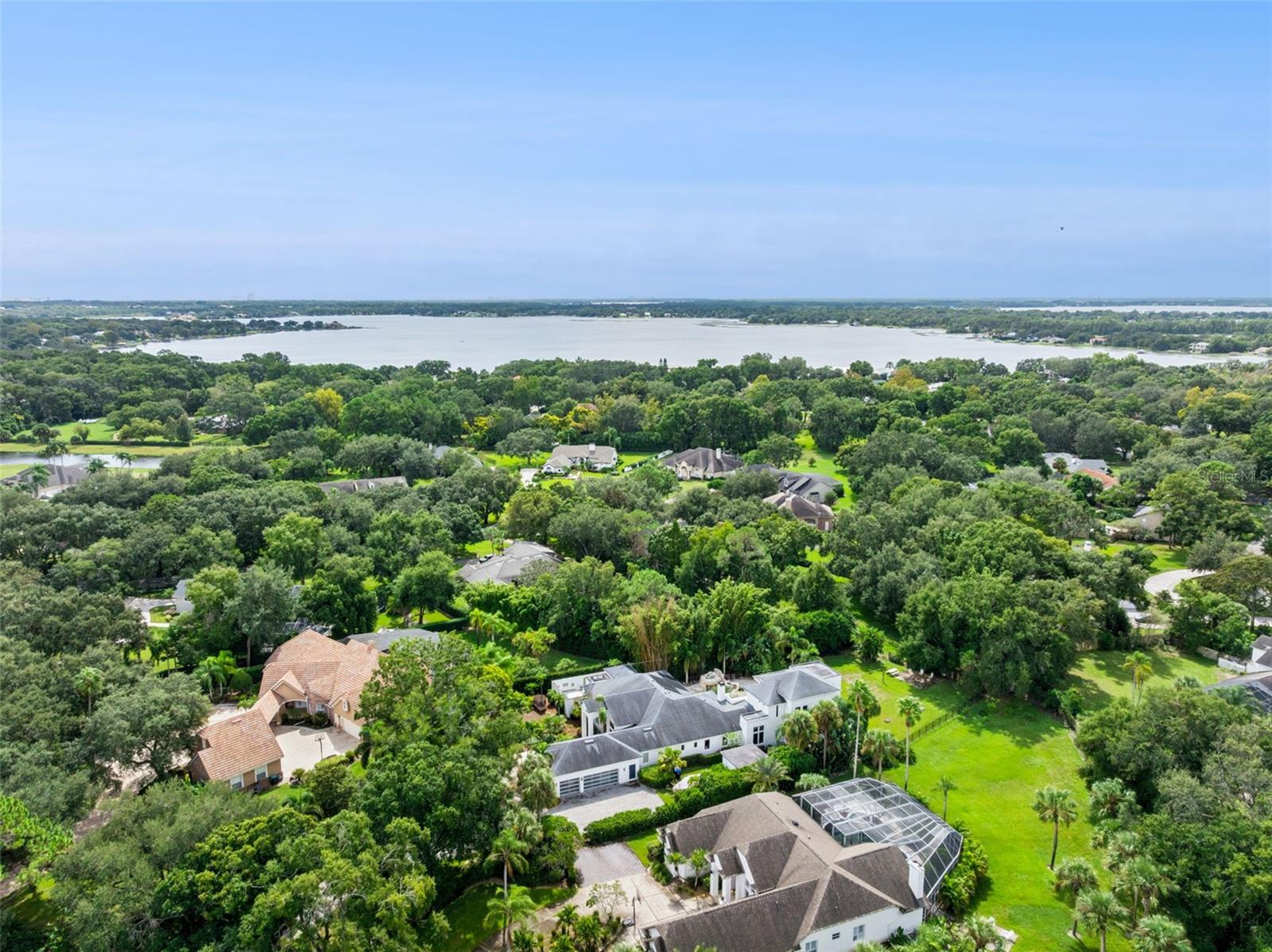 Image 88 of 93 For 1724 Windermeredown Place