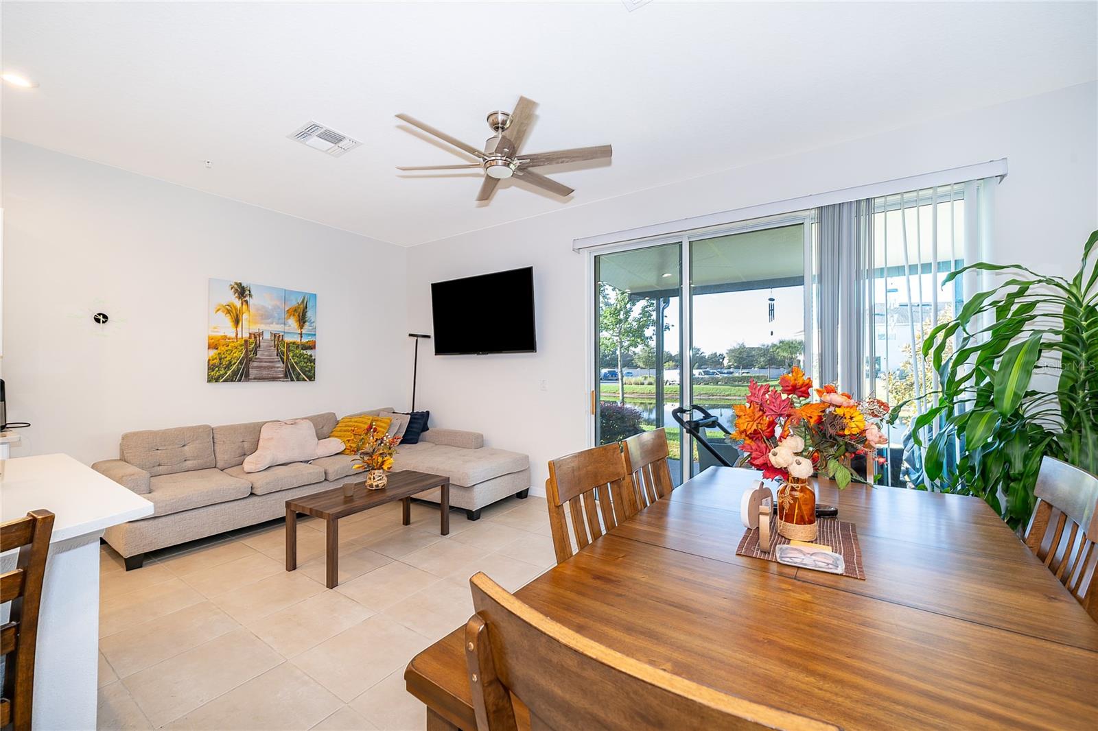 Image 7 of 23 For 2110 Crystal Bell Street