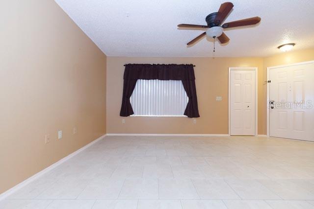 Image 7 of 13 For 621 Dory Lane 103