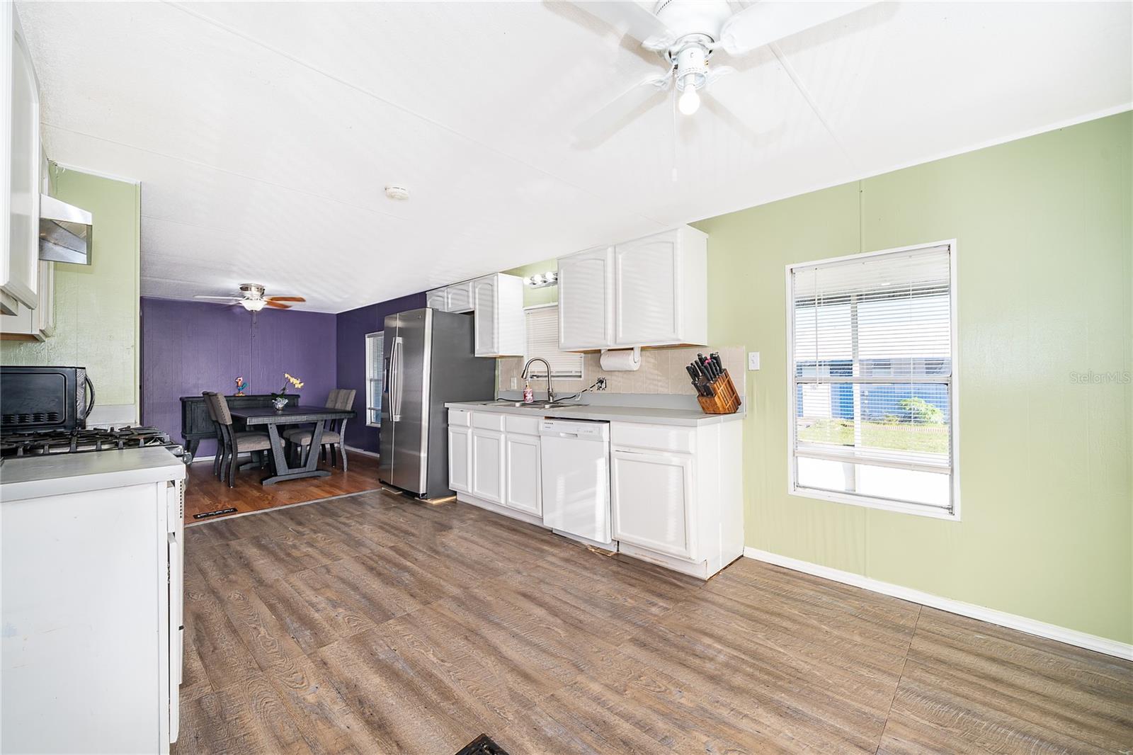 Image 11 of 28 For 25211 Antler Street