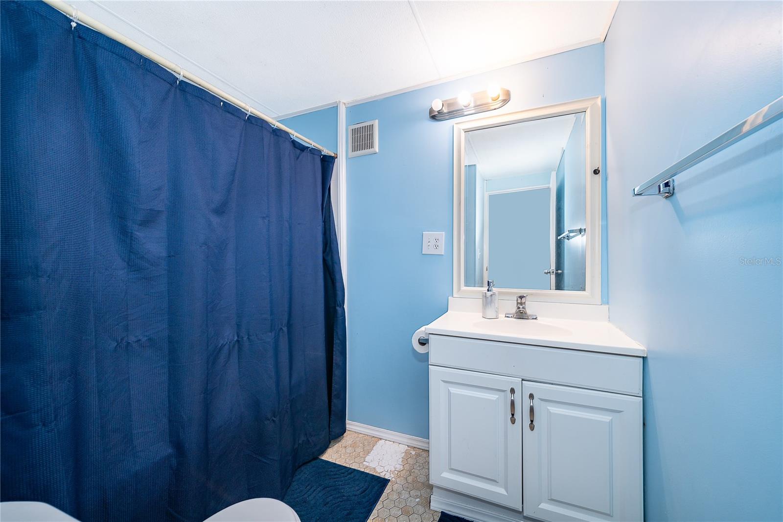 Image 19 of 28 For 25211 Antler Street