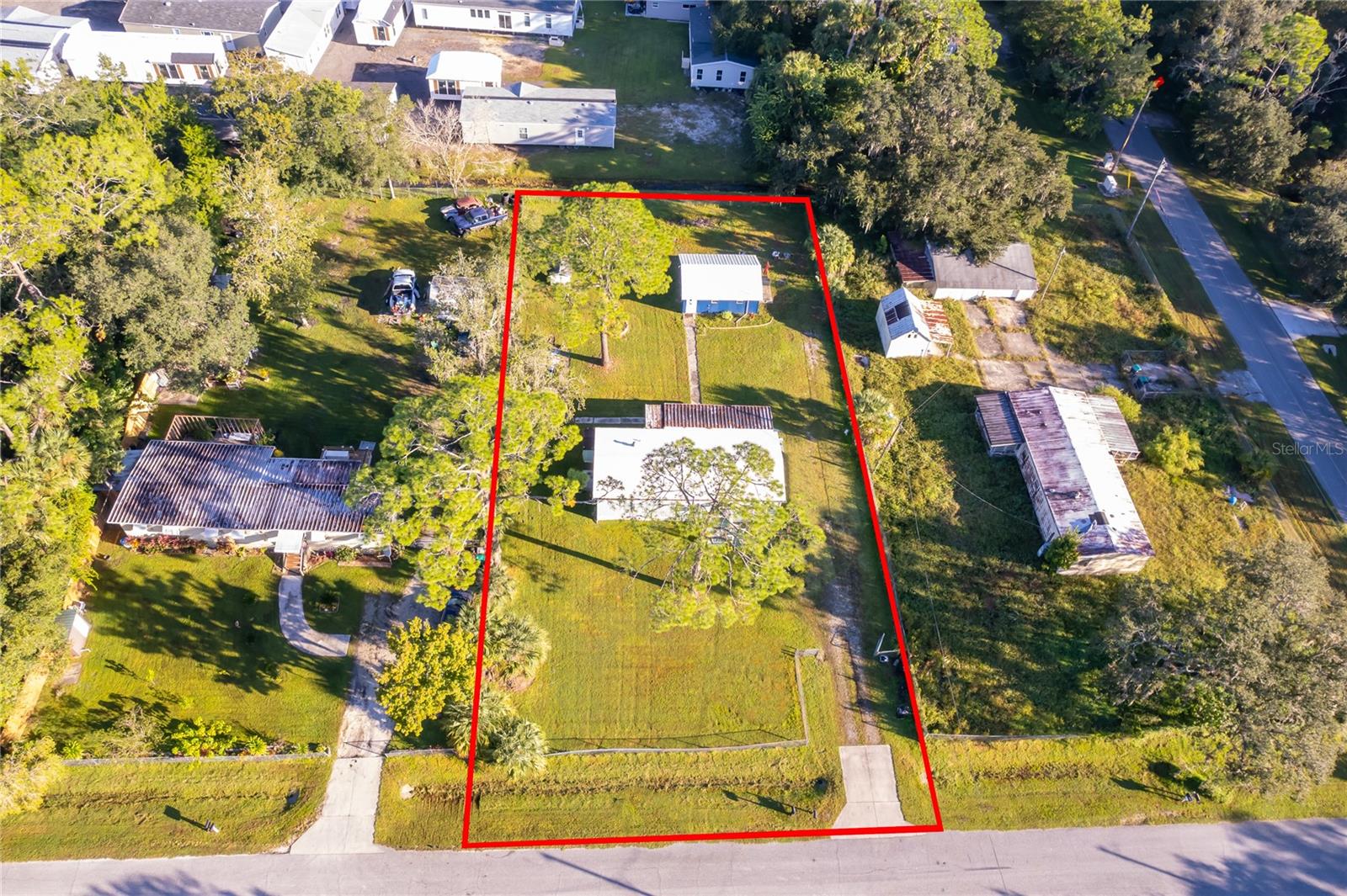 Image 4 of 28 For 25211 Antler Street