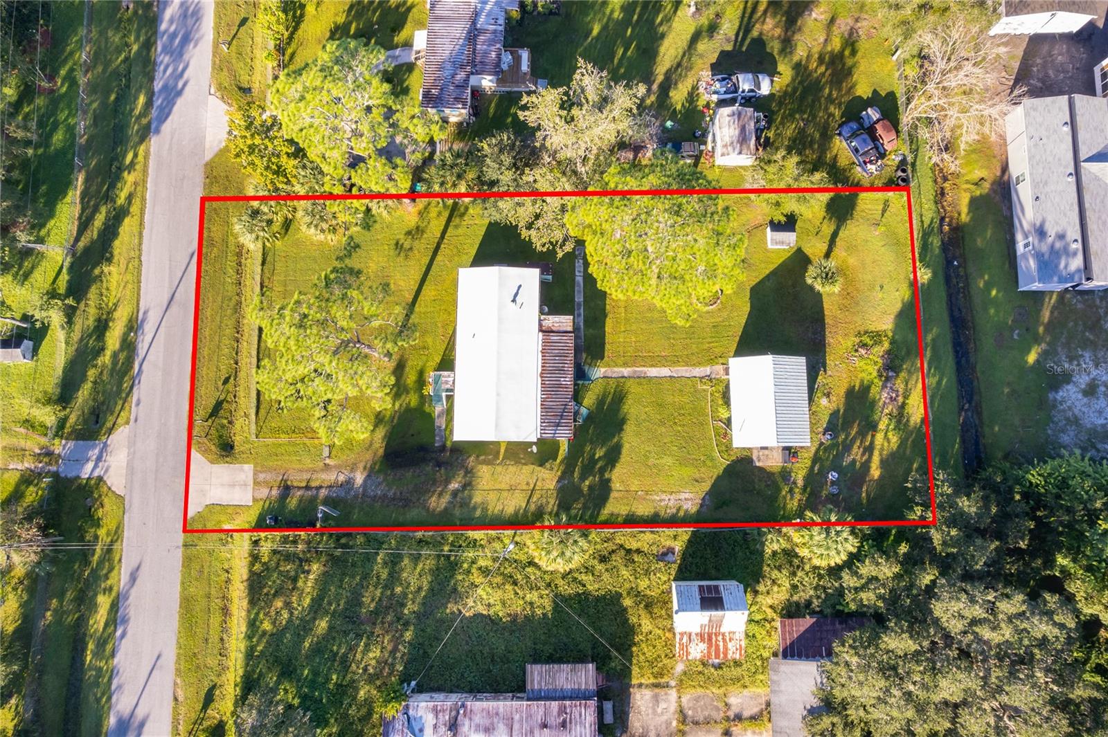 Image 5 of 28 For 25211 Antler Street