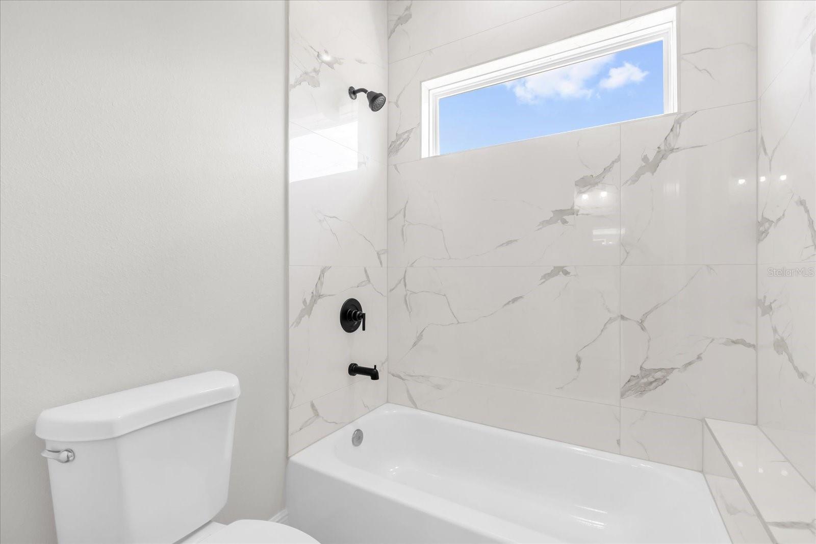 Image 16 of 33 For 16760 50th Circle