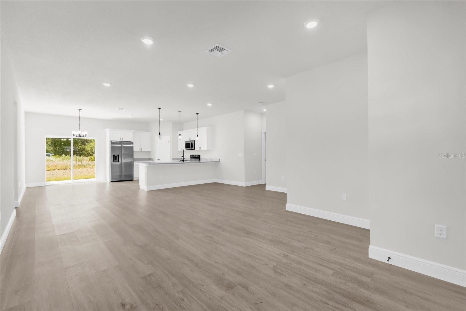 Image 3 of 33 For 16760 50th Circle