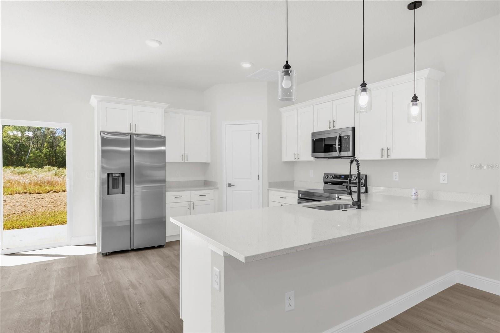 Image 7 of 33 For 16760 50th Circle