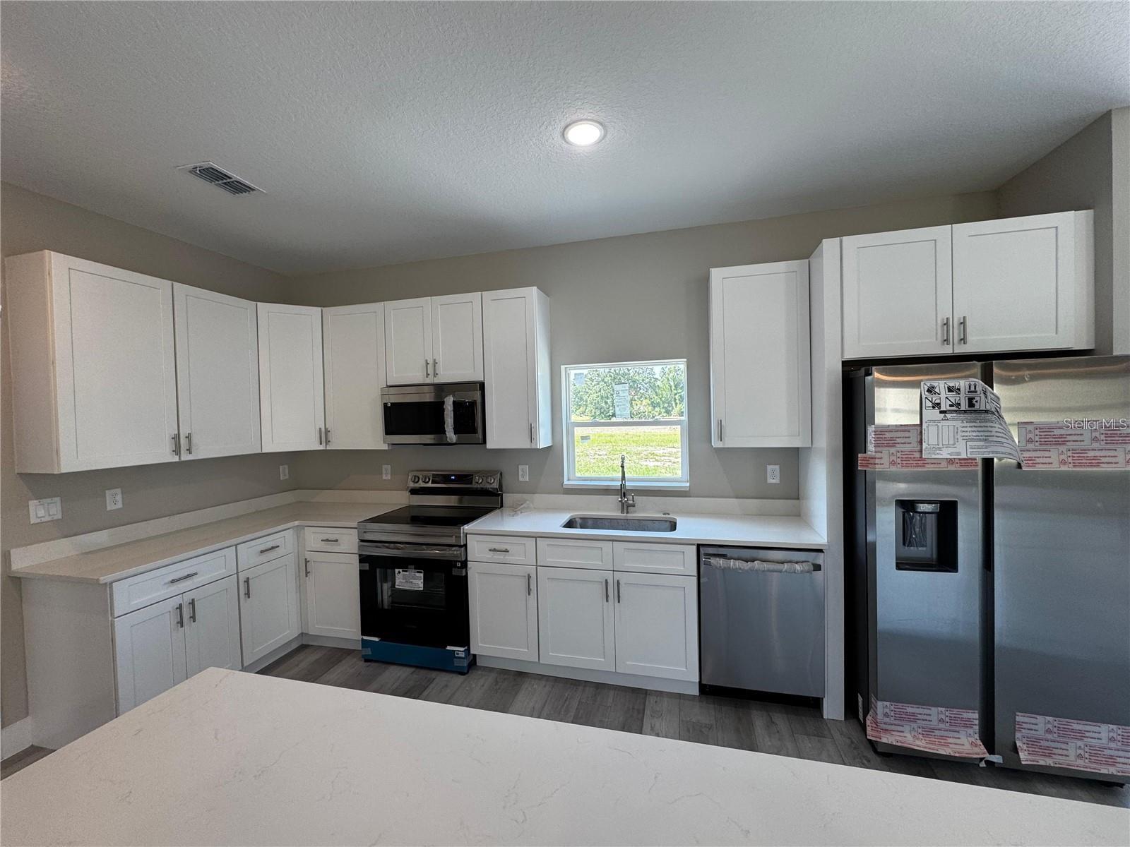 Image 8 of 35 For 8600 Castile Road