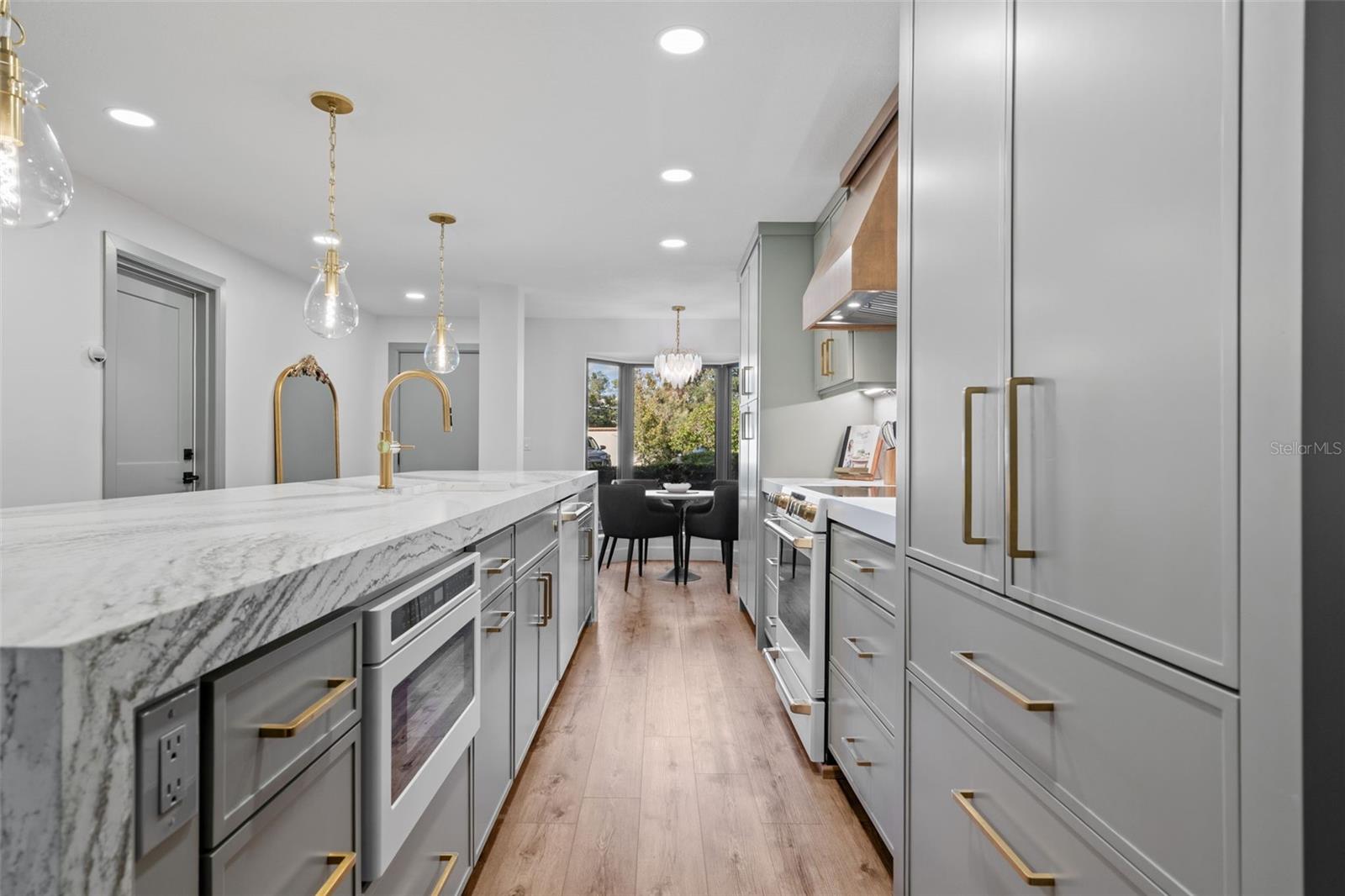 Image 9 of 36 For 219 Quayside Circle B9