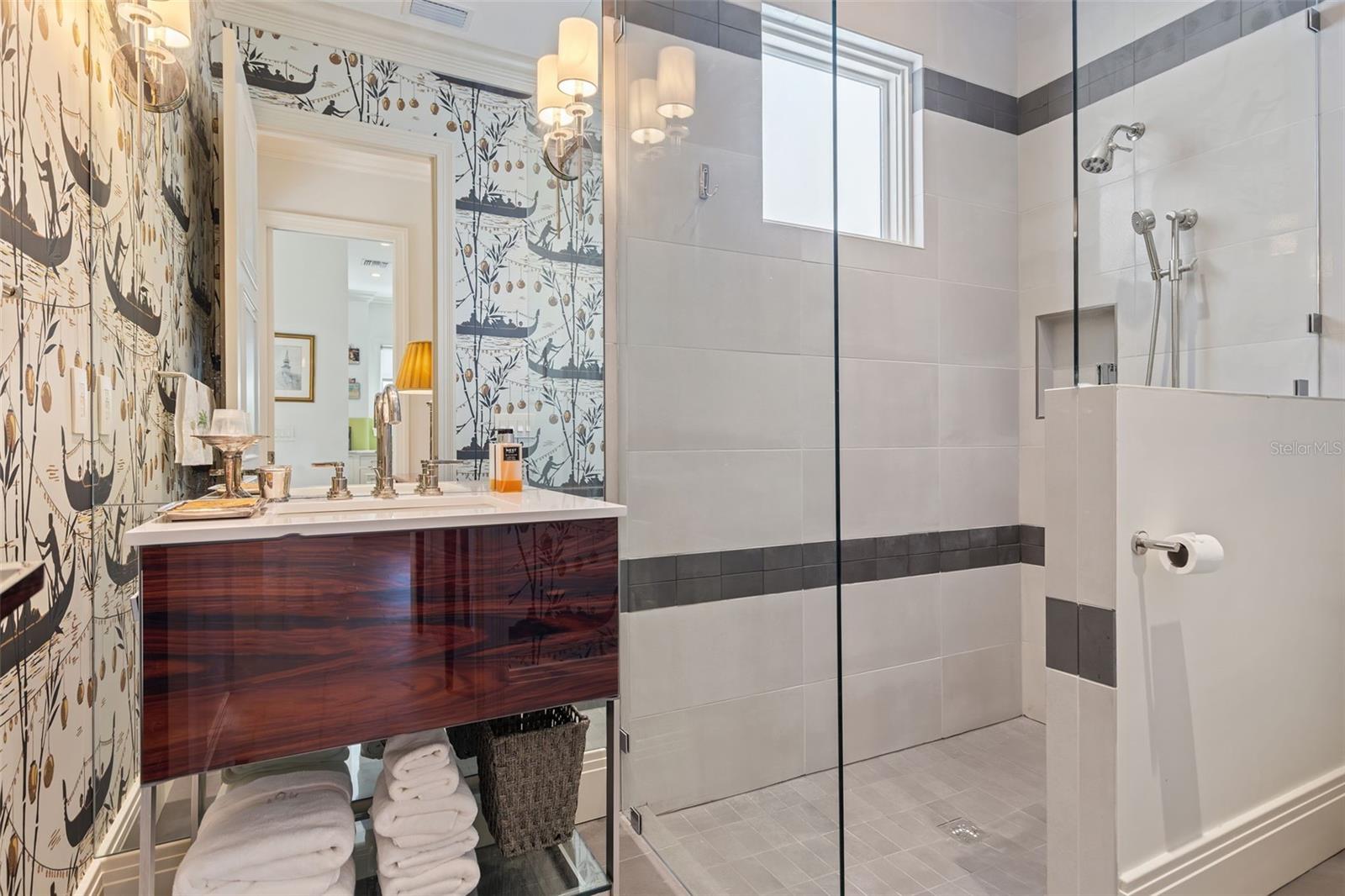 Image 14 of 29 For 721 Pansy Avenue