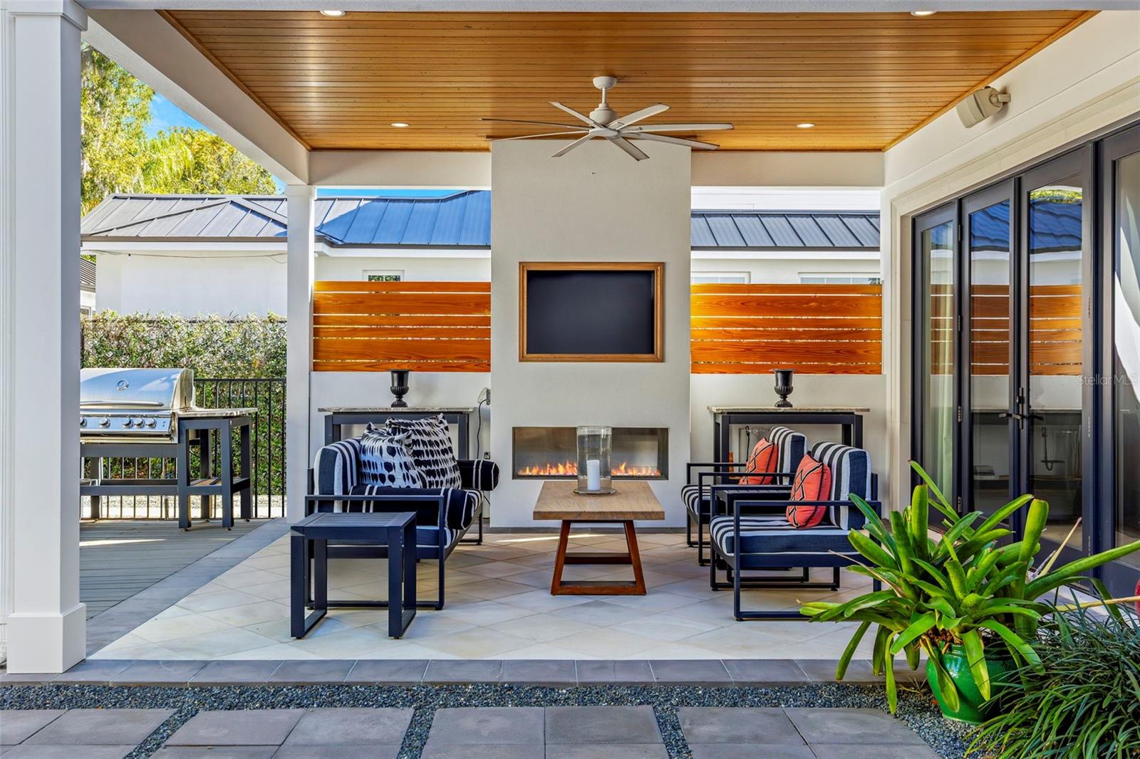 Image 15 of 29 For 721 Pansy Avenue