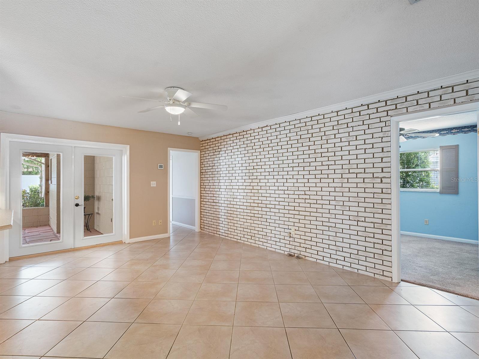 Image 17 of 32 For 2152 Conifer Avenue