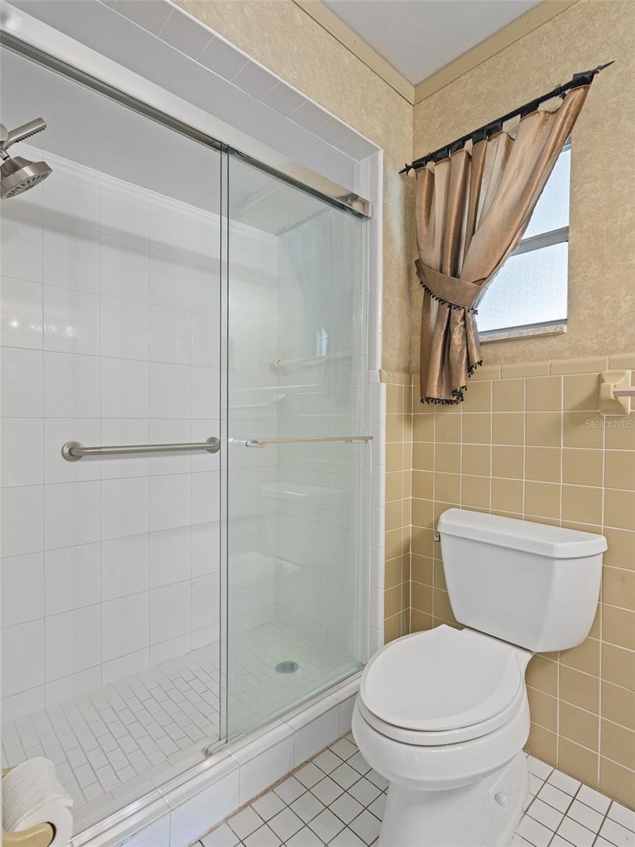 Image 21 of 32 For 2152 Conifer Avenue