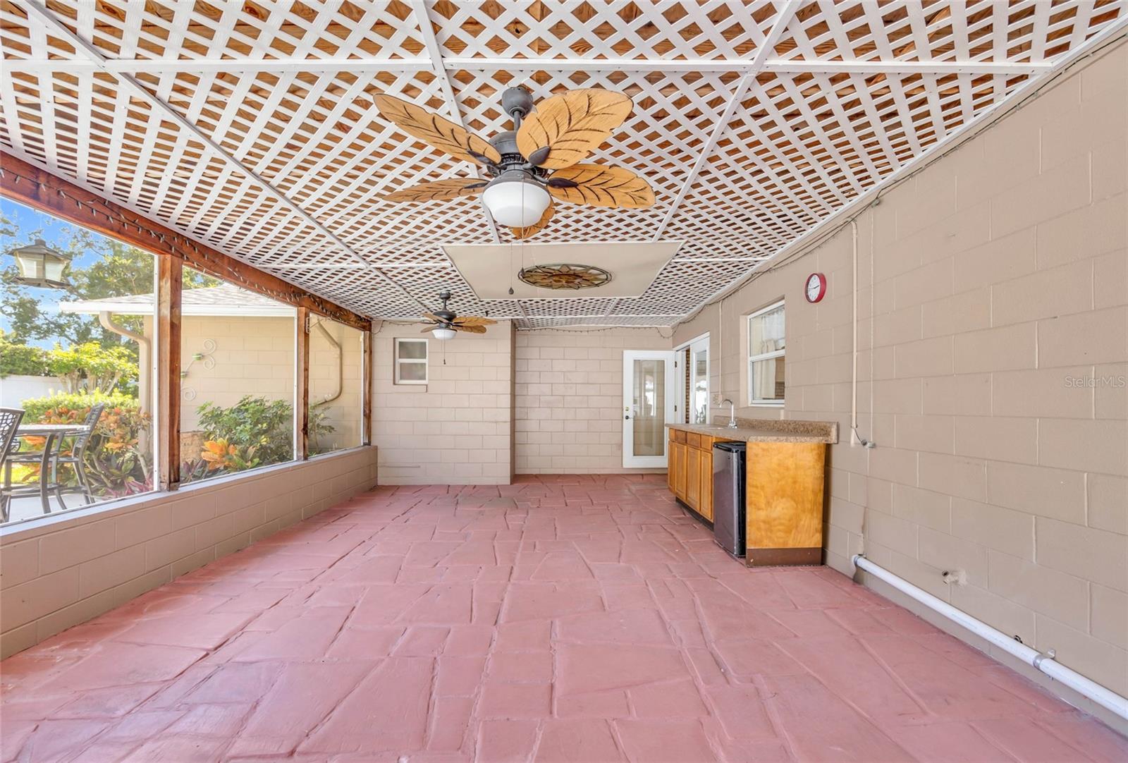 Image 36 of 45 For 2152 Conifer Avenue