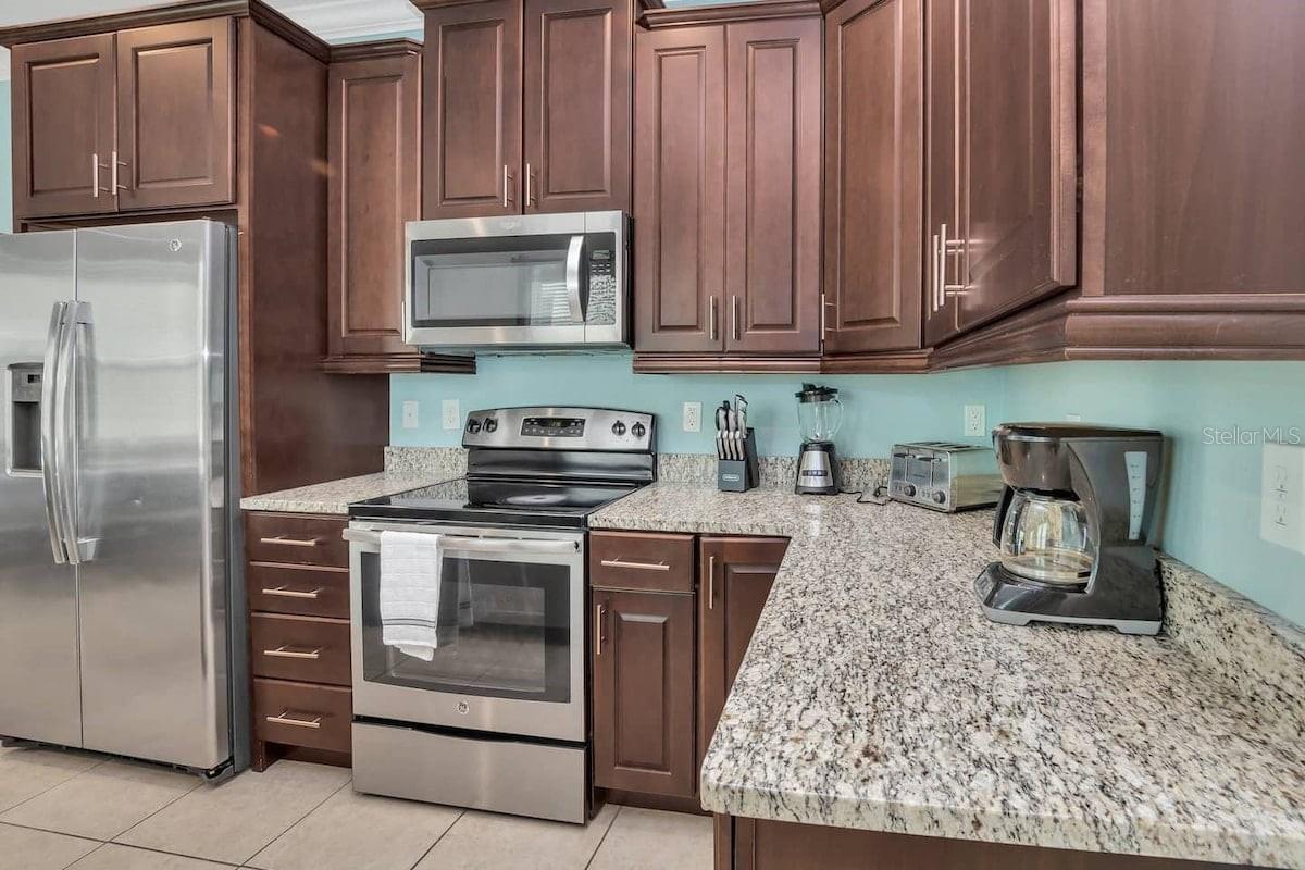 Image 11 of 42 For 450 Novi Path