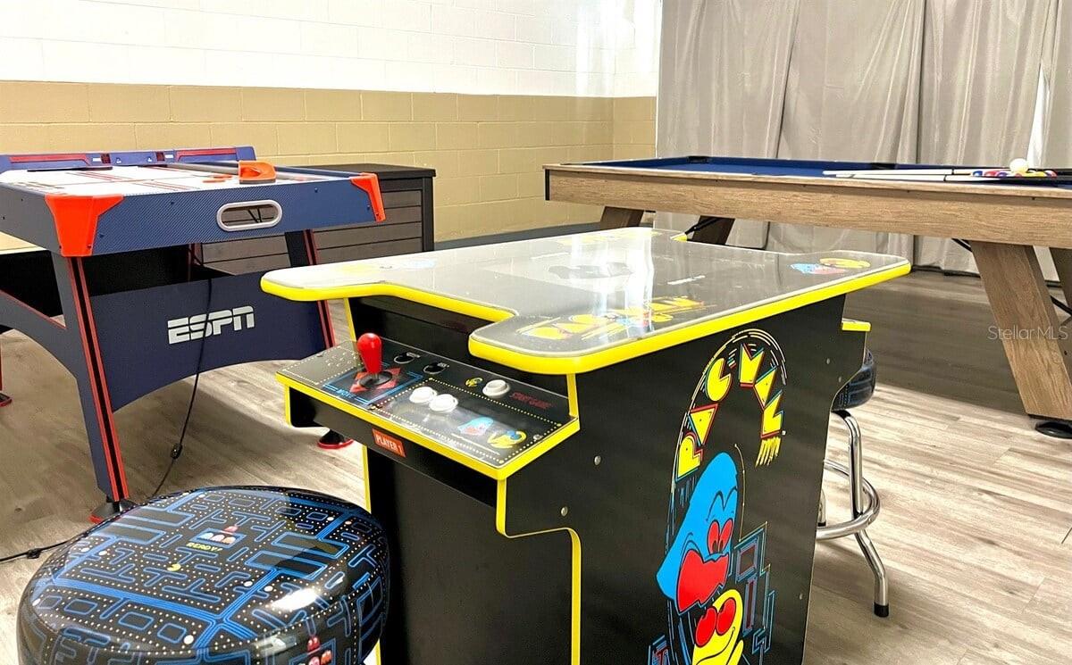 Image 14 of 42 For 450 Novi Path