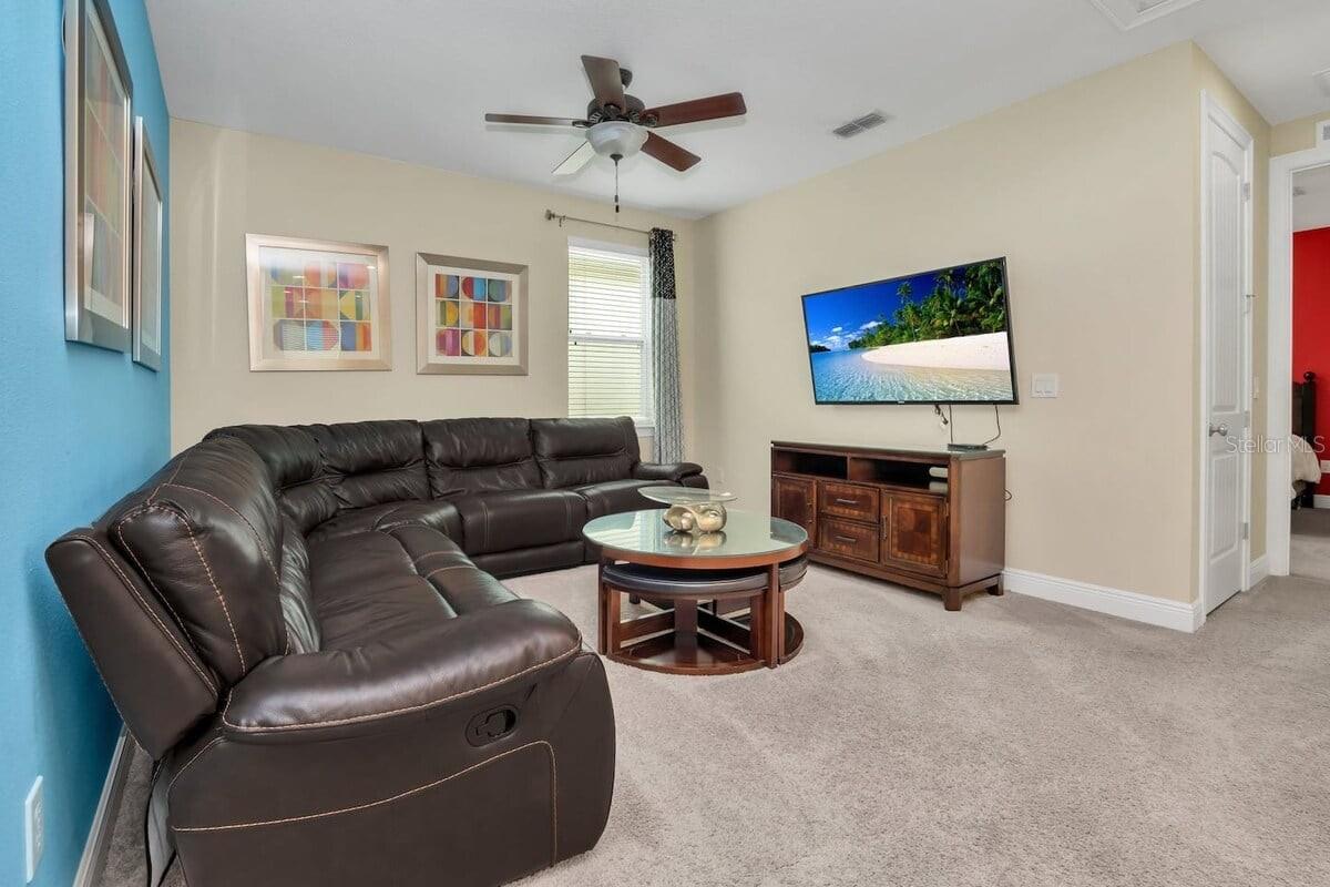 Image 18 of 42 For 450 Novi Path