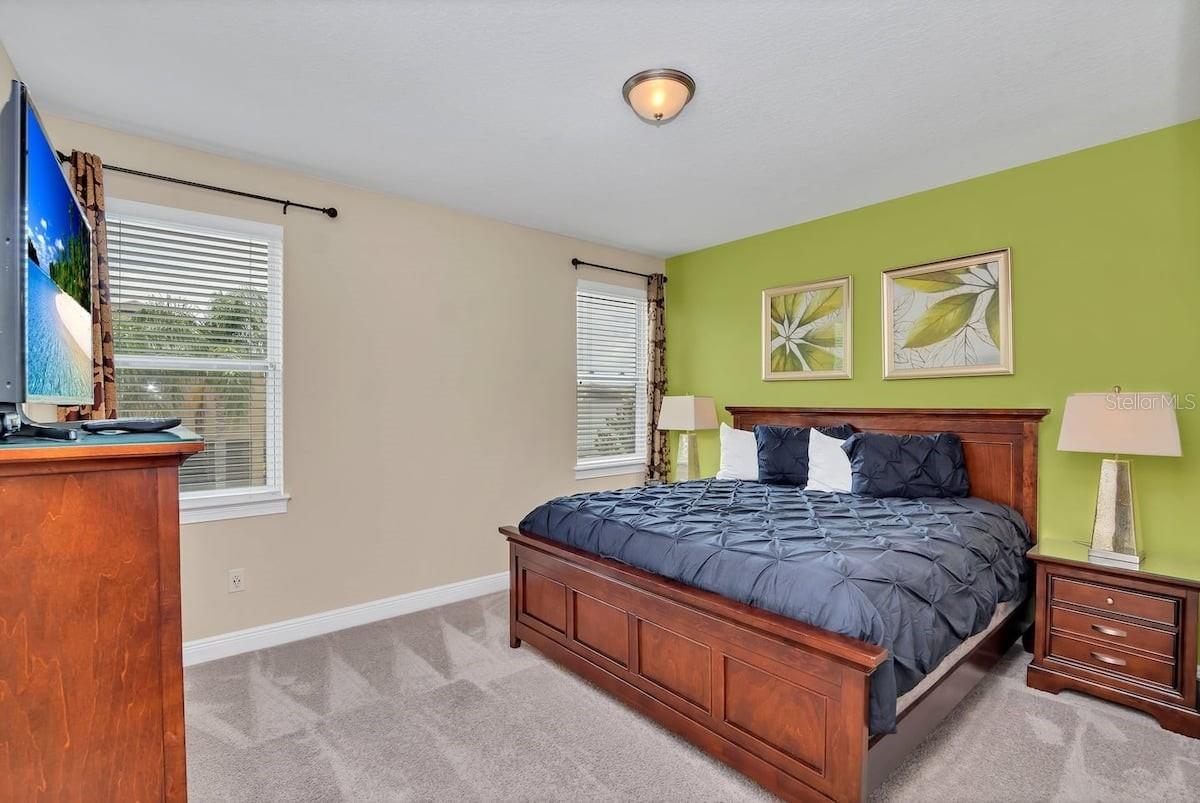 Image 31 of 42 For 450 Novi Path