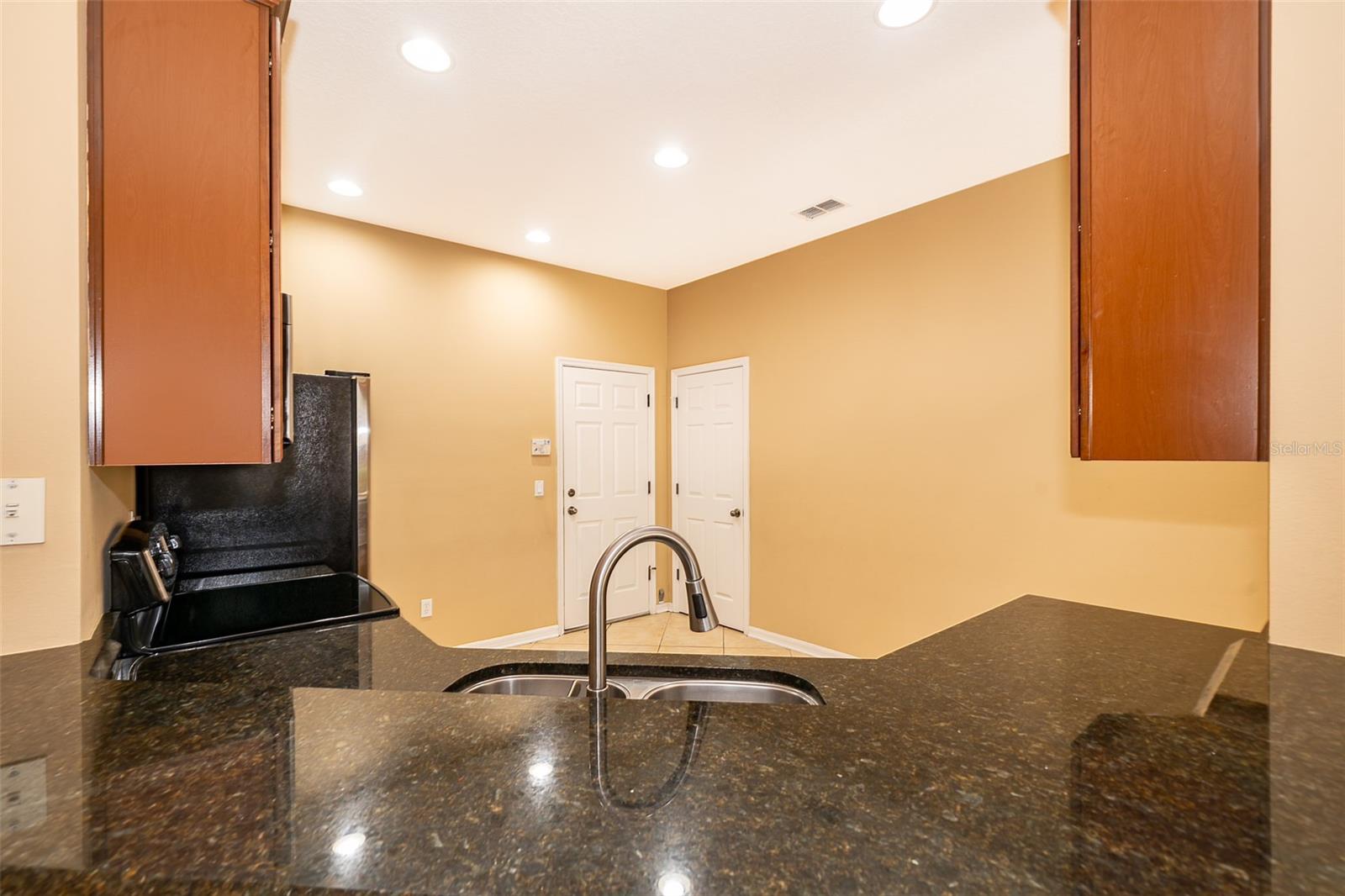 Image 4 of 20 For 8608 Falstaff Place