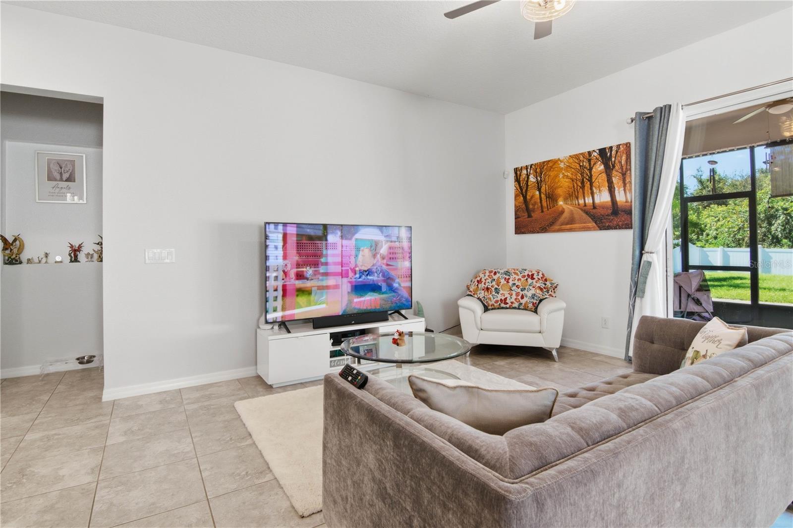 Image 18 of 50 For 4763 Riverwalk Drive