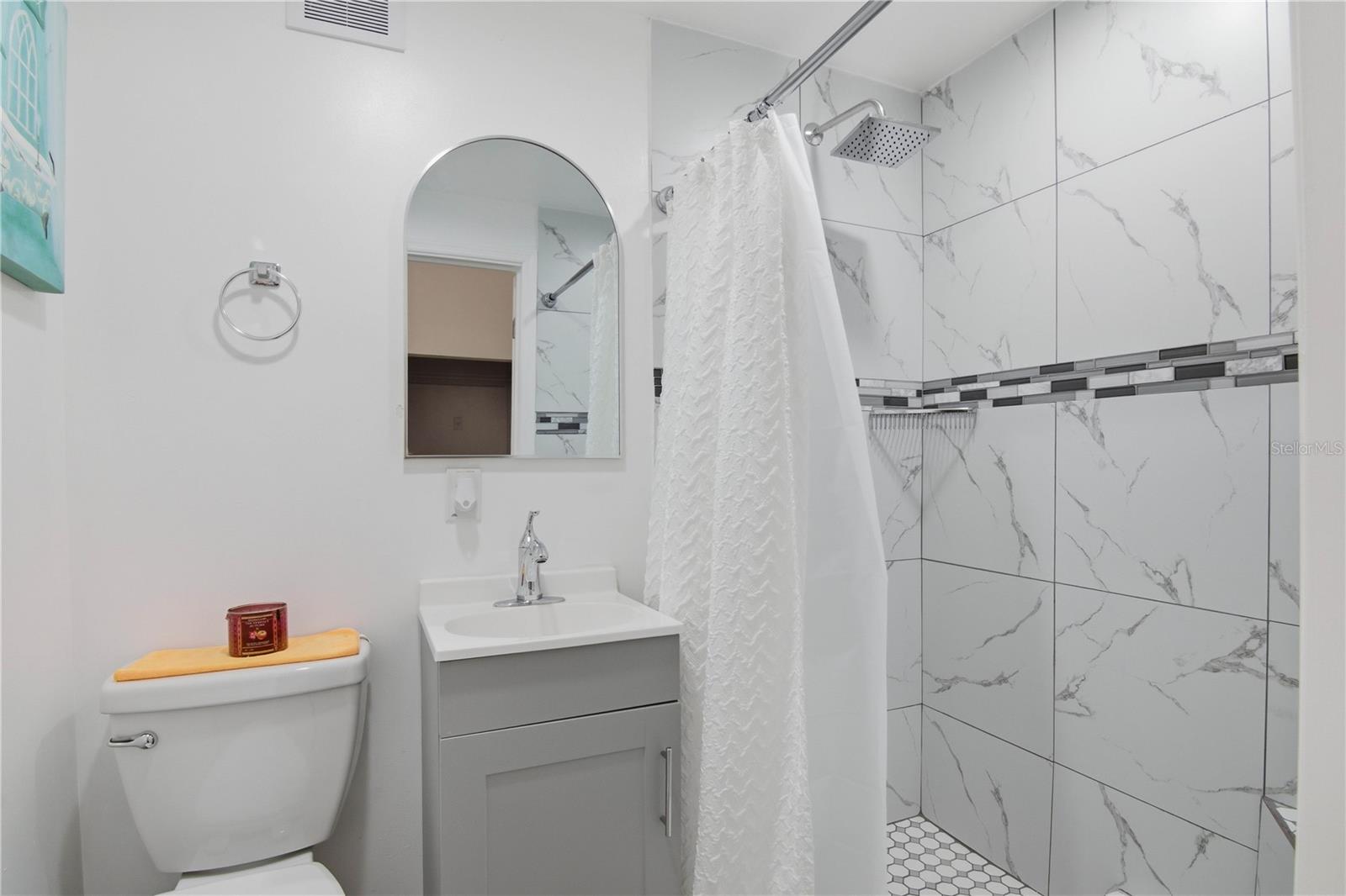 Image 28 of 50 For 4763 Riverwalk Drive