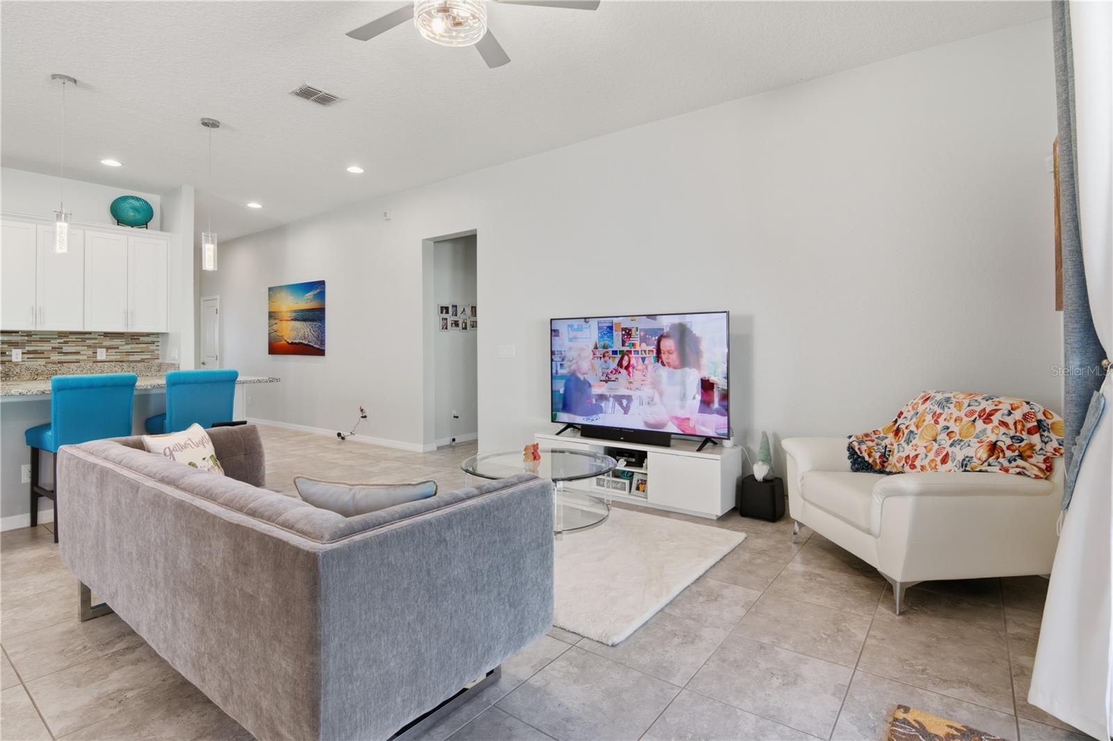 Image 5 of 50 For 4763 Riverwalk Drive