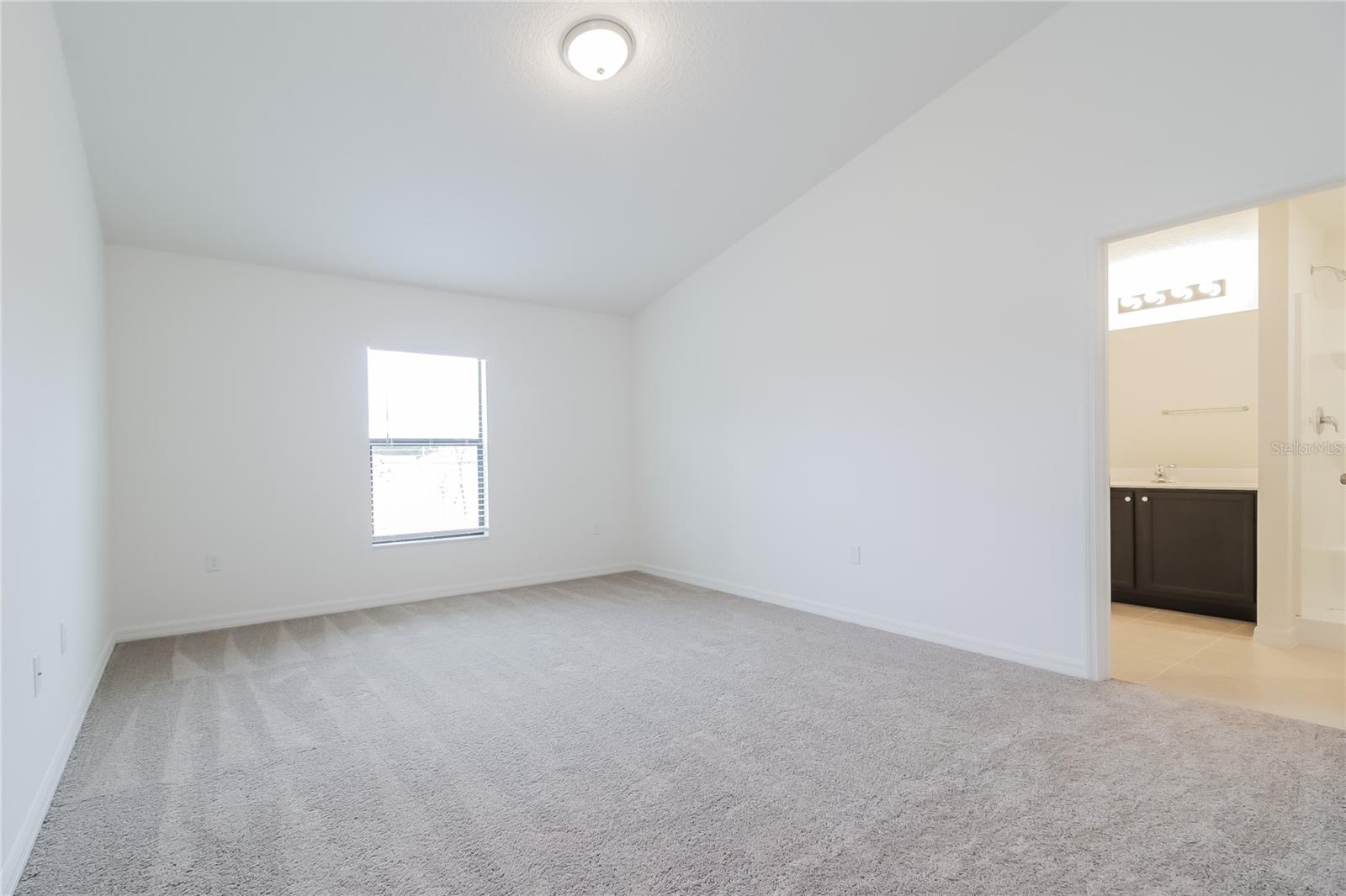 Image 7 of 16 For 1187 Moyle Way