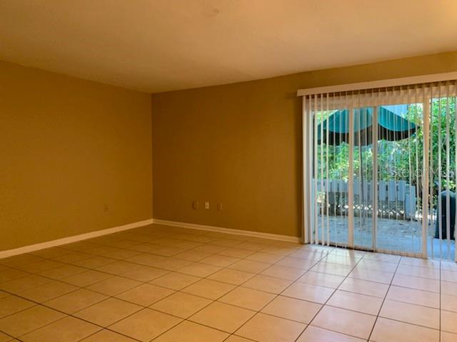Image 2 of 7 For 107 Scottsdale Square 107