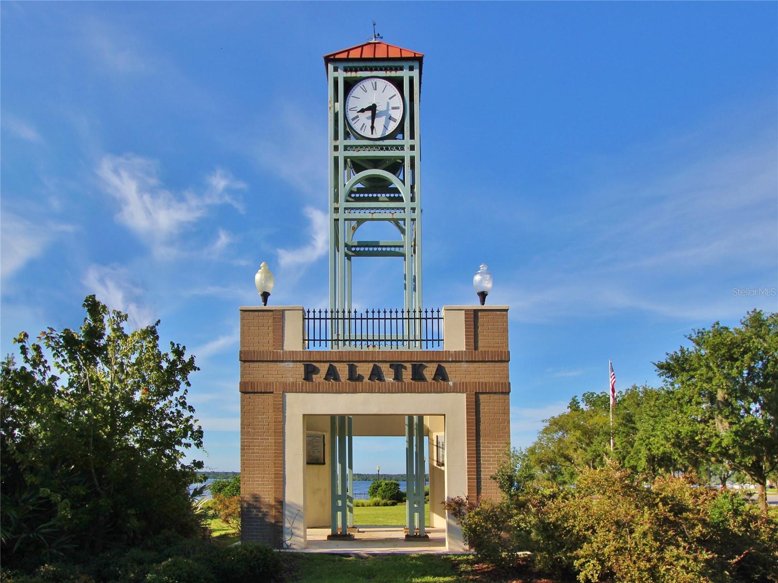 Image 12 of 12 For 114 Dave Street